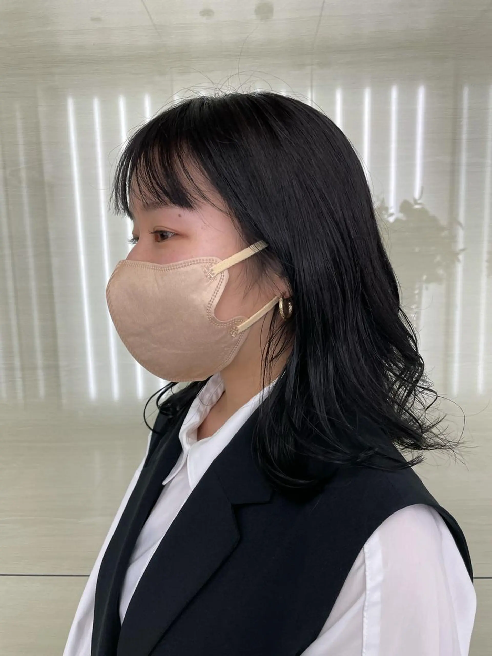 カラー 黒髪 ブリーチ ブルーカラー ブルーブラック ブラウンカラー QUEEN'S GARDEN by k-two shinsaibashi所属・k-two心斎橋 ヨシダヒロトのヘアスタイル