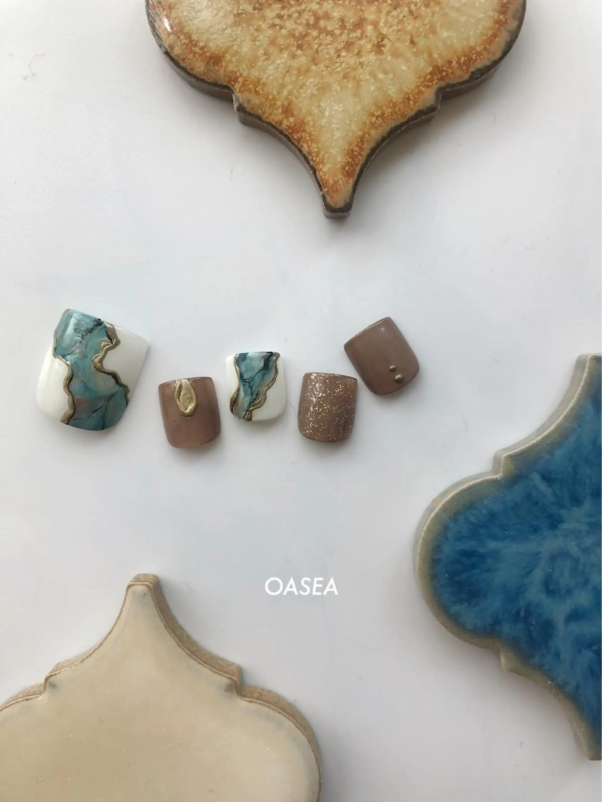 ネイル フットネイル 🌞💜 KAORI 🌴のネイルデザイン