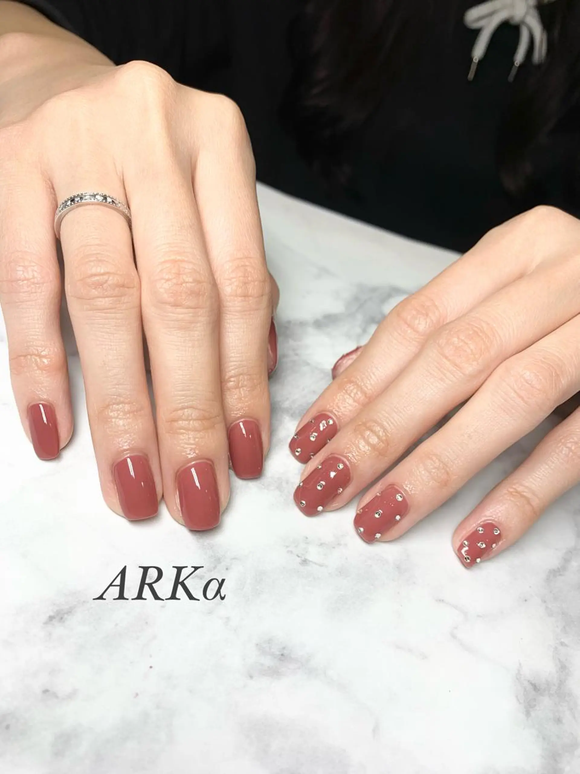 ミディアム ネイル ハンドネイル Nailsalon ARKαのネイルデザイン