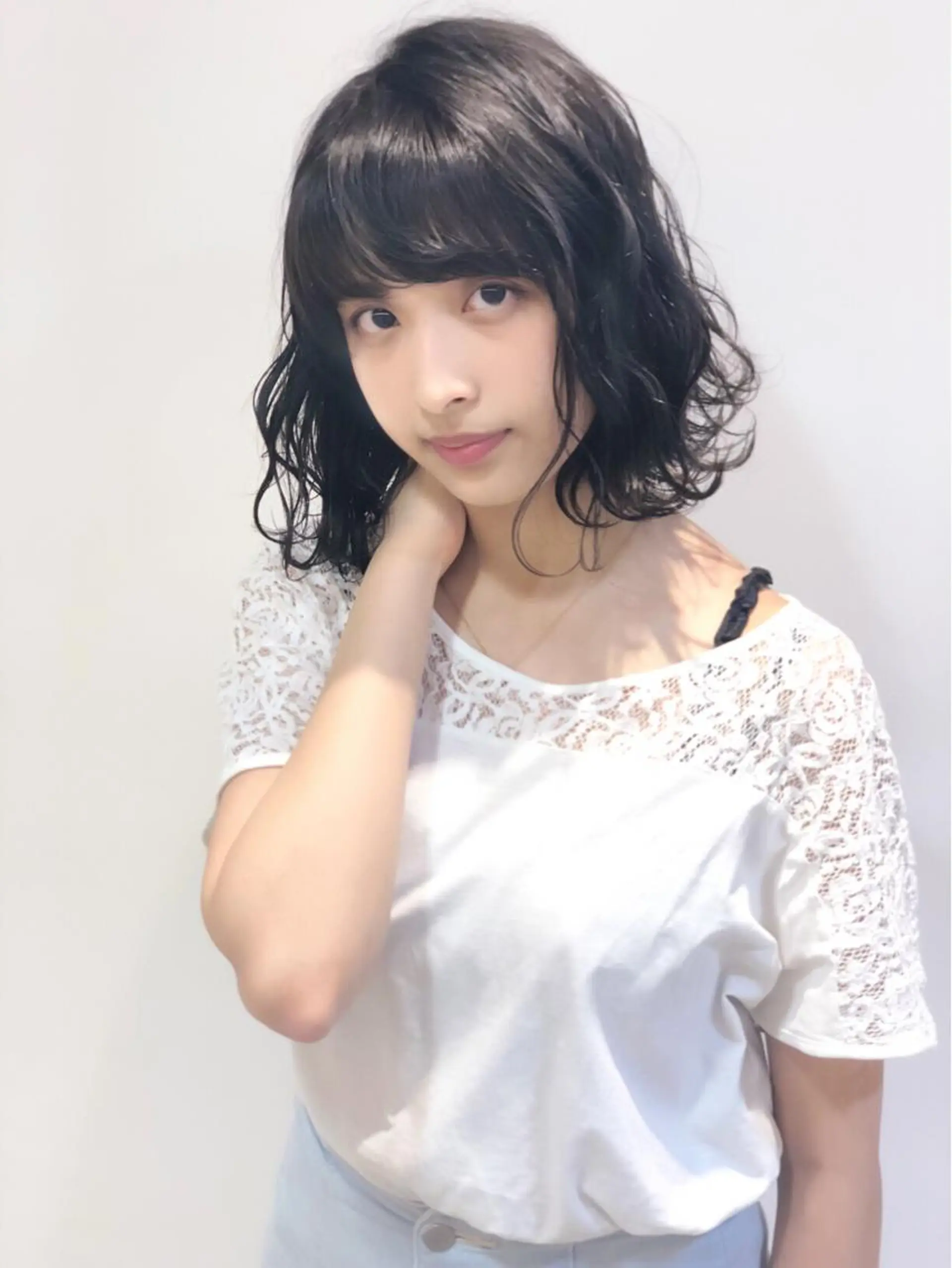 ショート カラー アッシュ グレージュ ボブ 小顔カット 外ハネヘア ディレクター ノナカのヘアスタイル