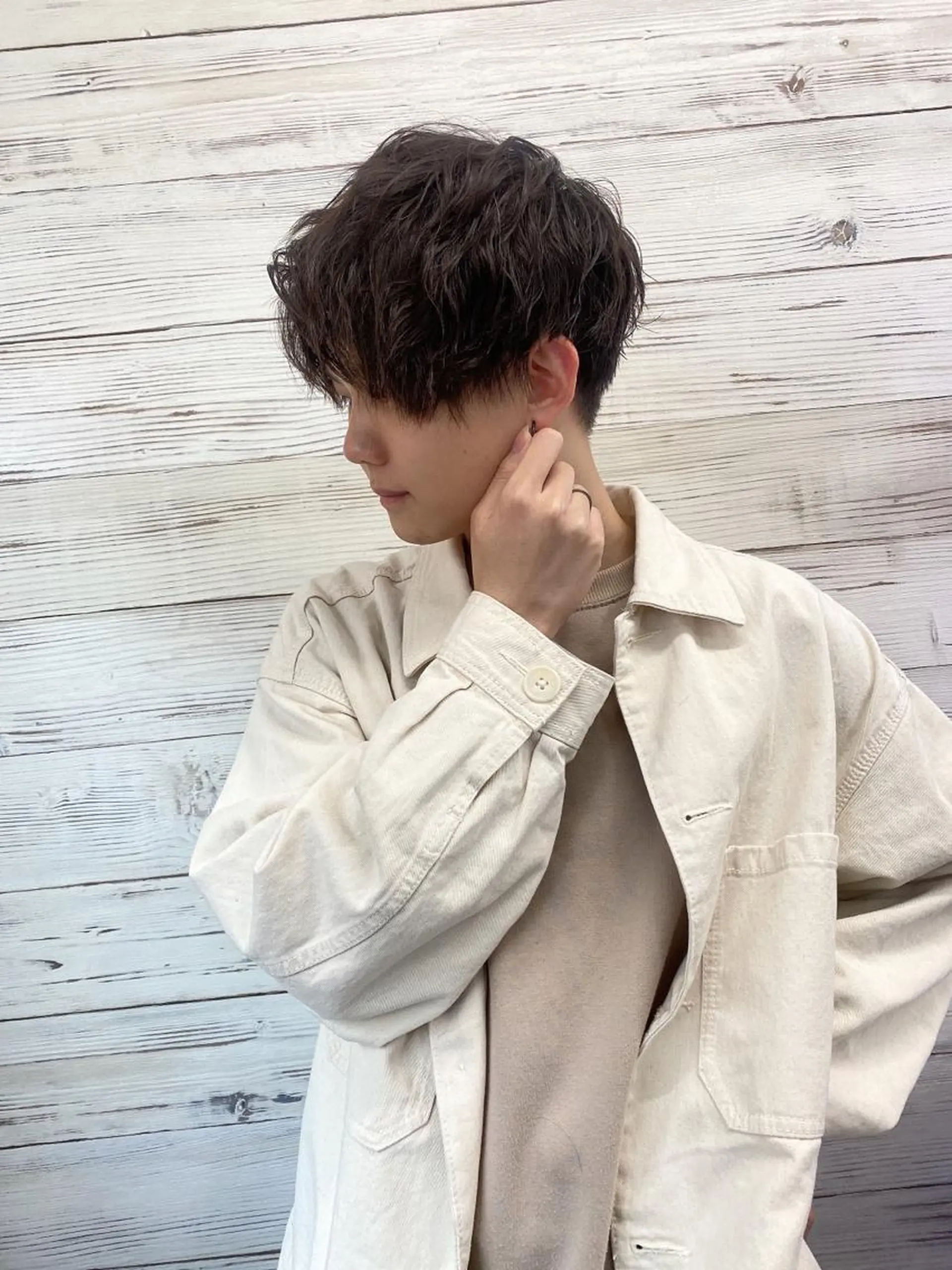 ショート カラー メンズ ショートボブ 編み込みエクステ シールエクステ メンズバレイヤージュ メンズブリーチ LAVENDIA Azabu所属・LAVENDIA 初音のヘアスタイル