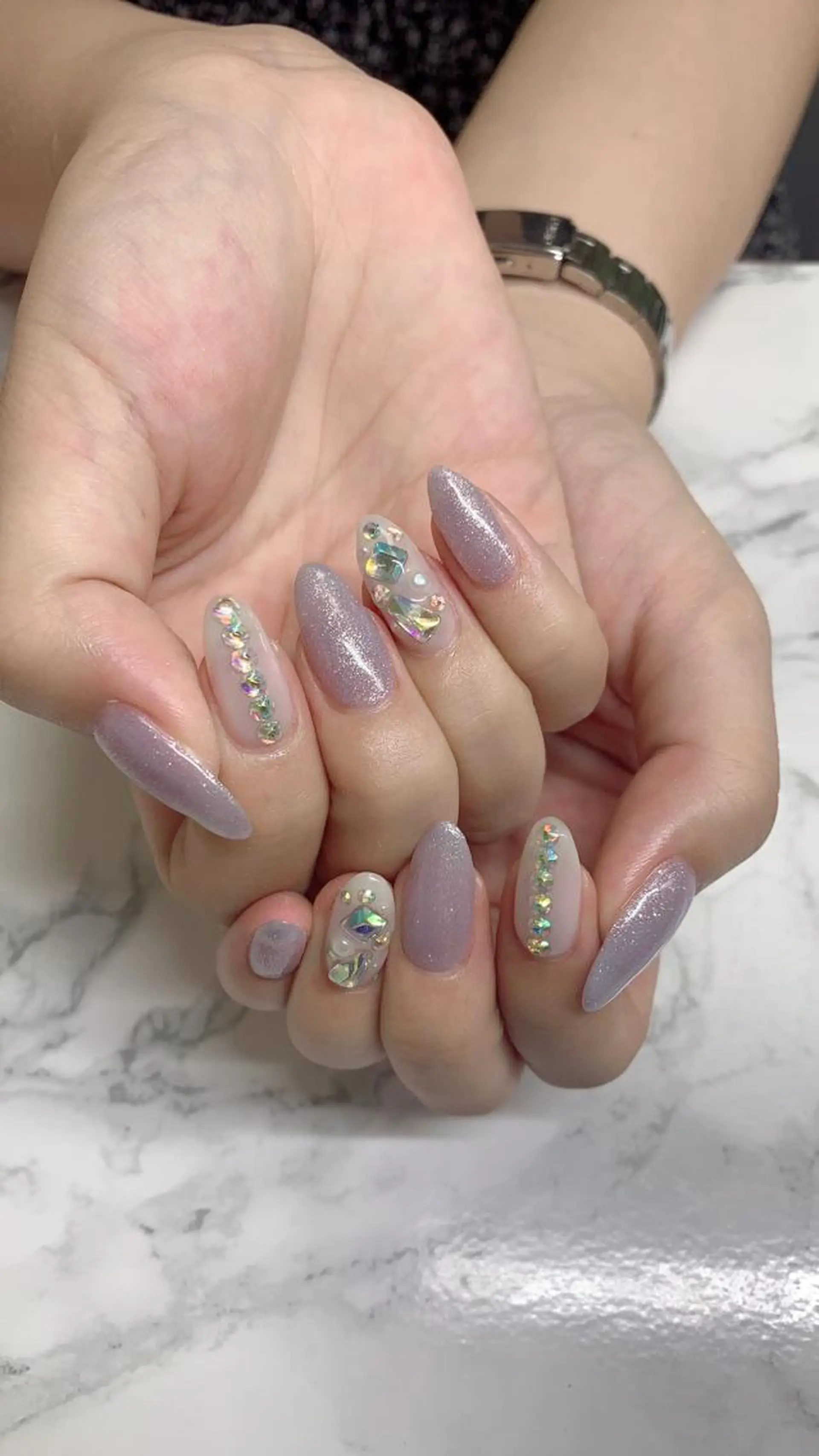 ネイル はな💎ネイル ワンホン、長さ出しのネイルデザイン