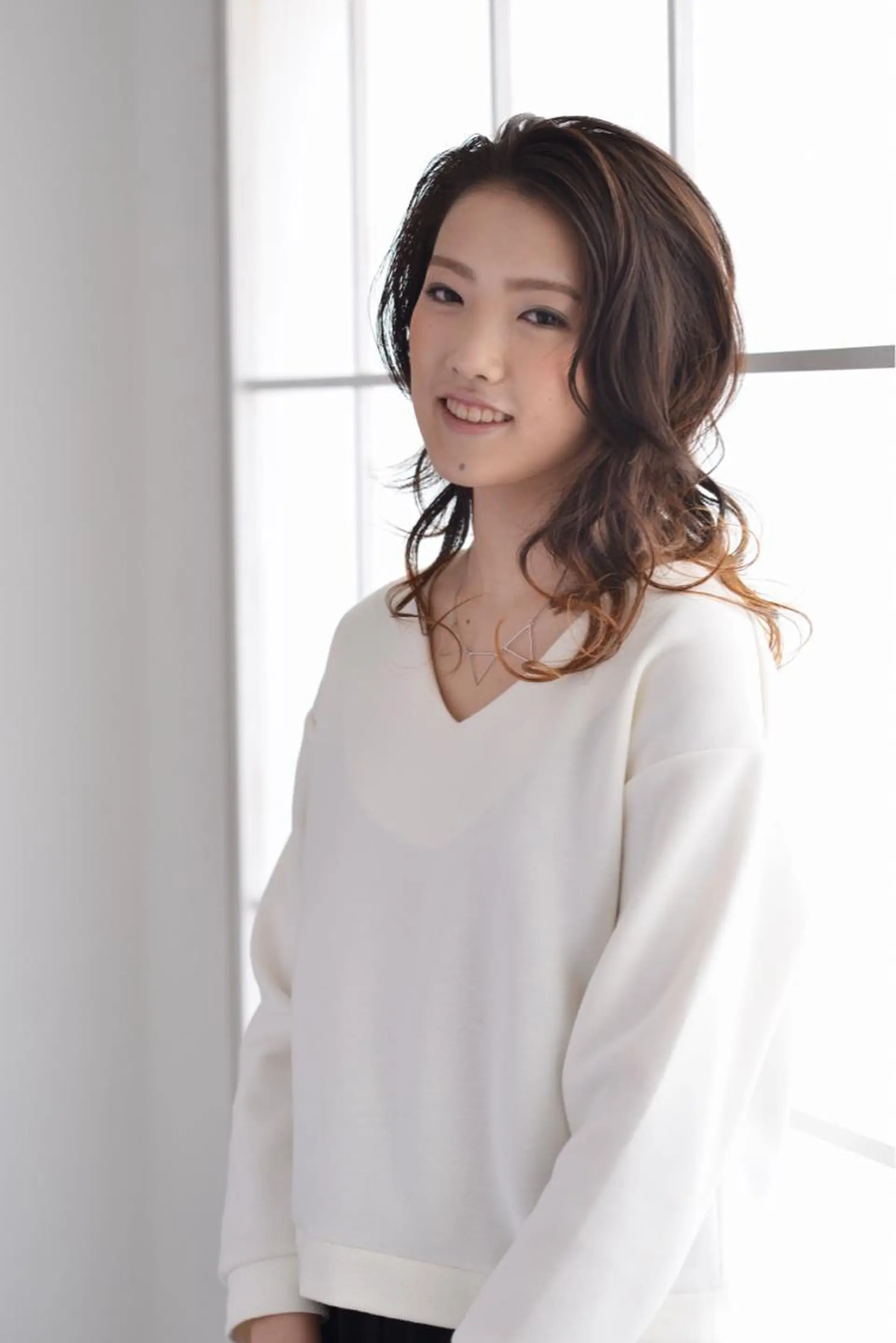 セミロング カラー パーマ セミロングパーマ グラデーションカラー デジタルパーマ DiMPlE  ディンプル所属・🌸スタイリスト 山浦美恵のヘアスタイル