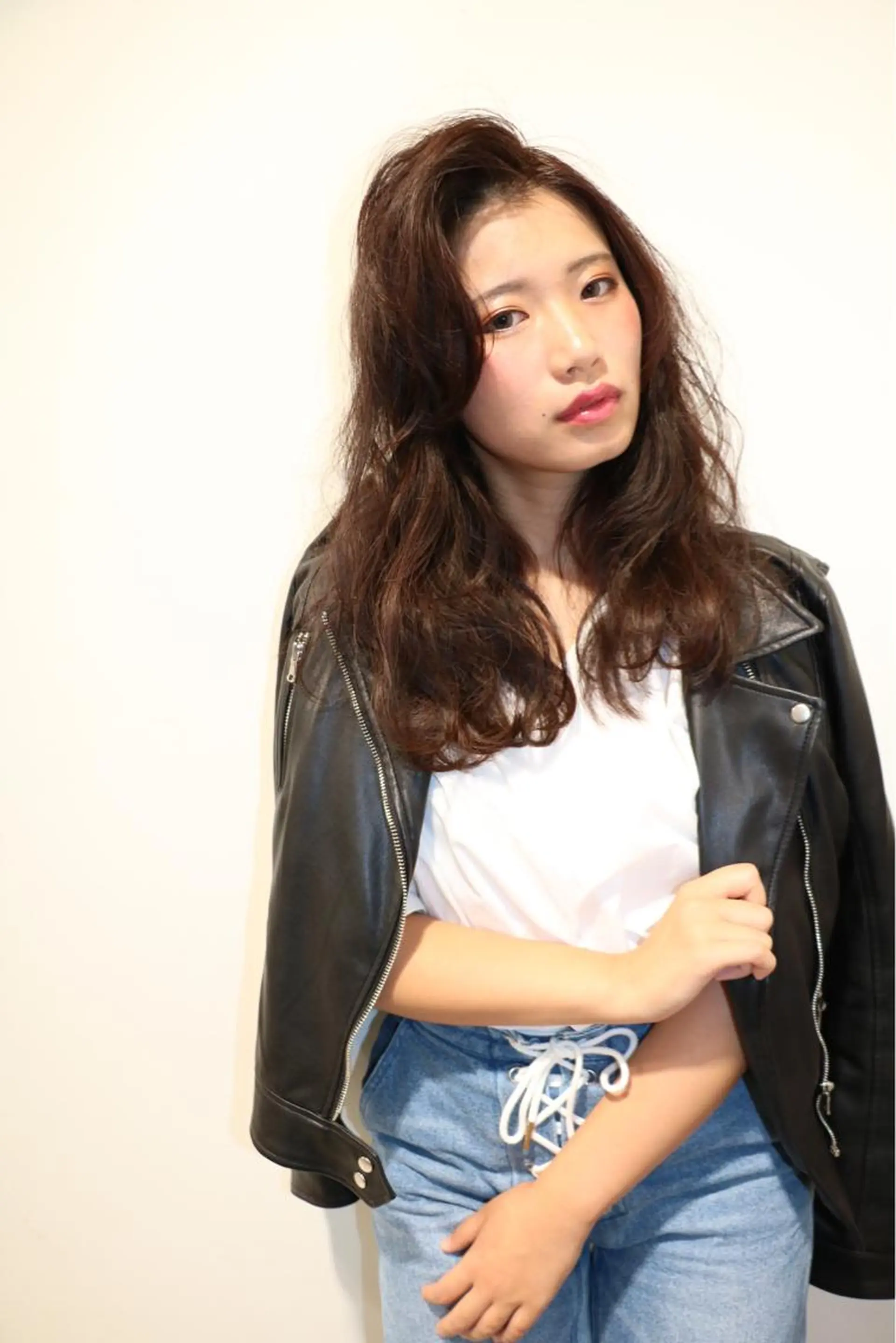 ミディアム ロング パーマ _WHITE高槻所属・_WHITE高槻店 yusukeのヘアスタイル