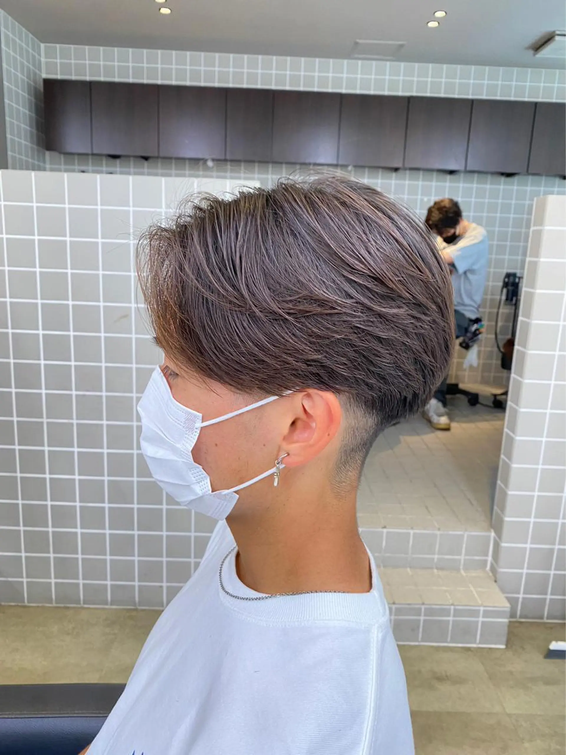 ショート カラー パーマ ヘアアレンジ メンズ カット ヘアカラー トリートメント ヘッドスパ ヘアセット 艶カラー の達人のヘアスタイル