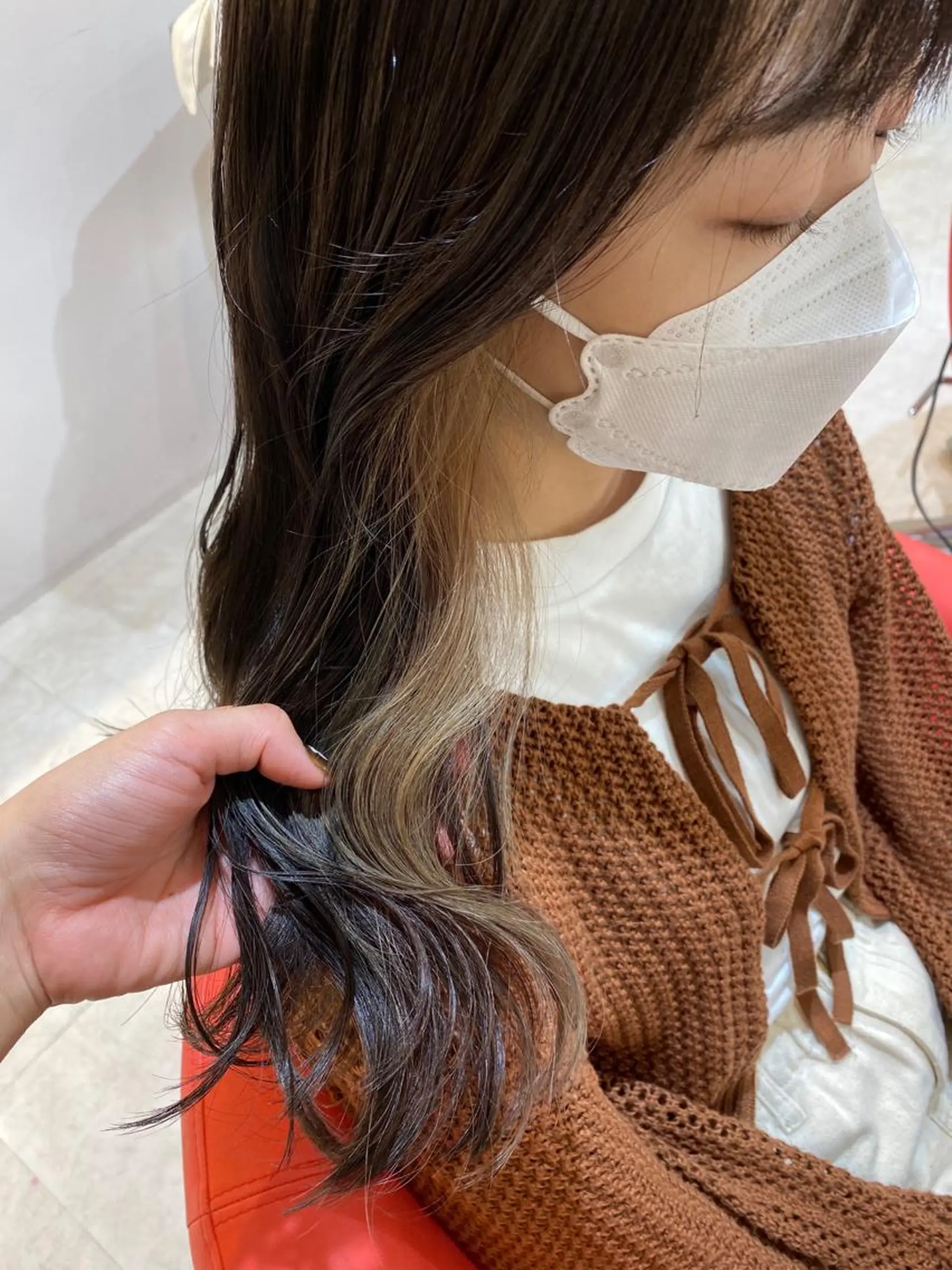 ロング カット ヘアカラー Number CHIHIROのヘアスタイル