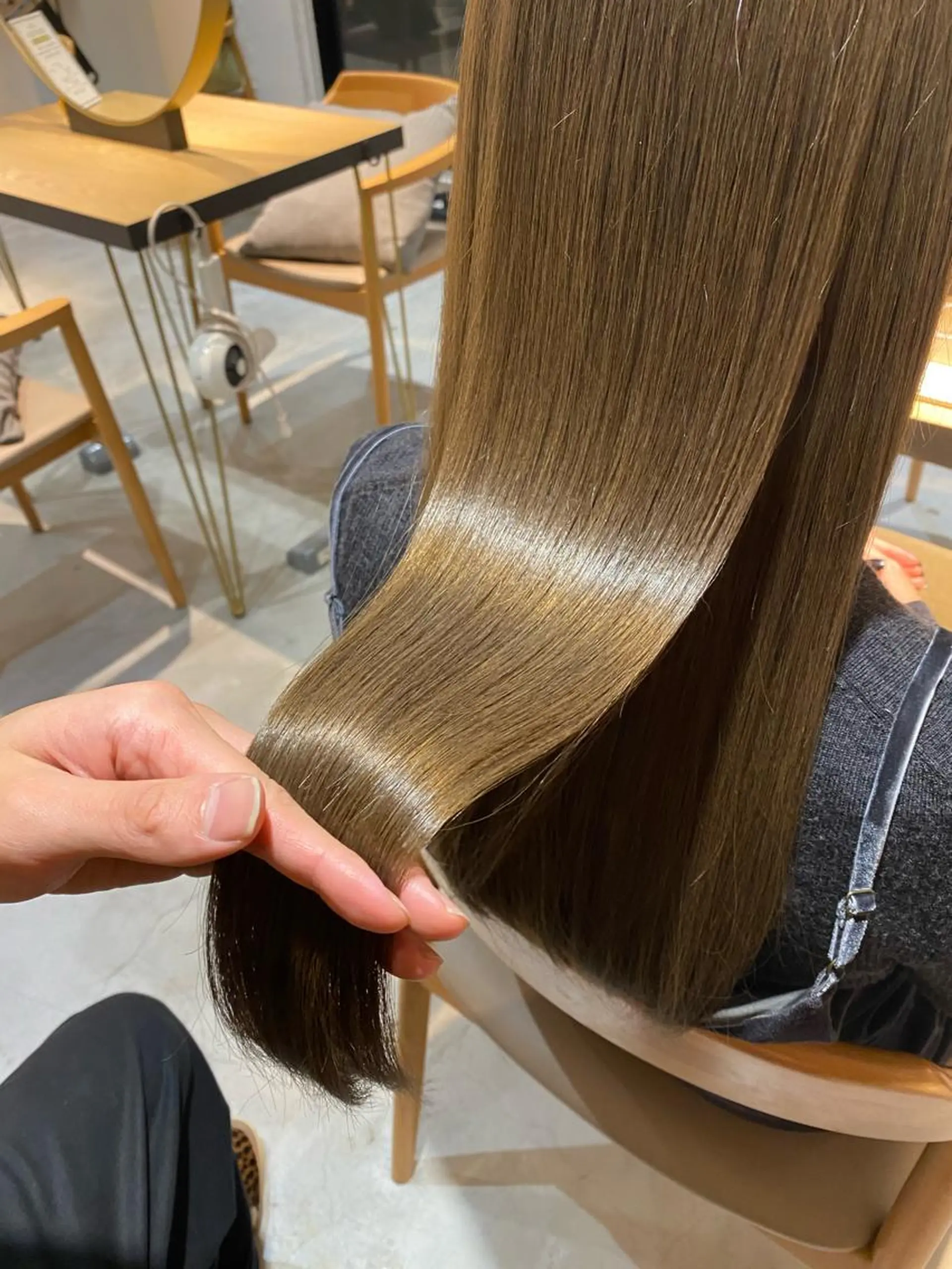 ロング ✨髪質改善　美髪✨ 縮毛　井上 大誠のヘアスタイル