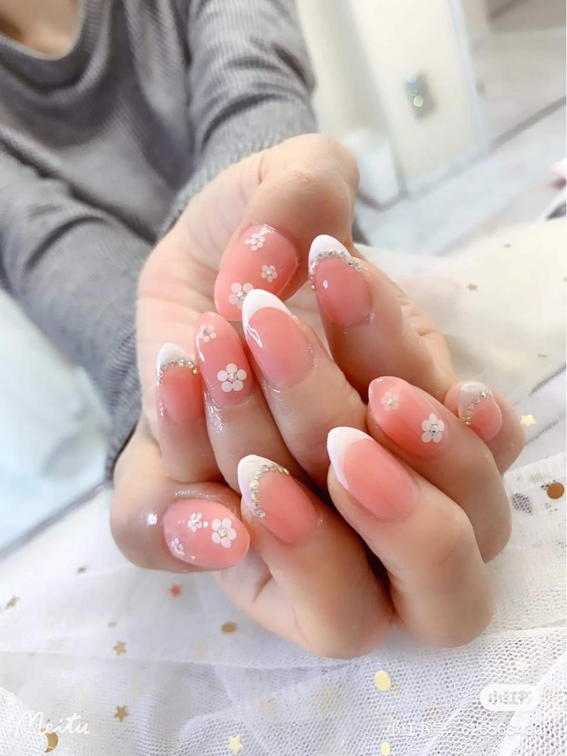 ネイル 菲菲ネイルサロン所属・FF フィフィネイルサロンのネイルデザイン