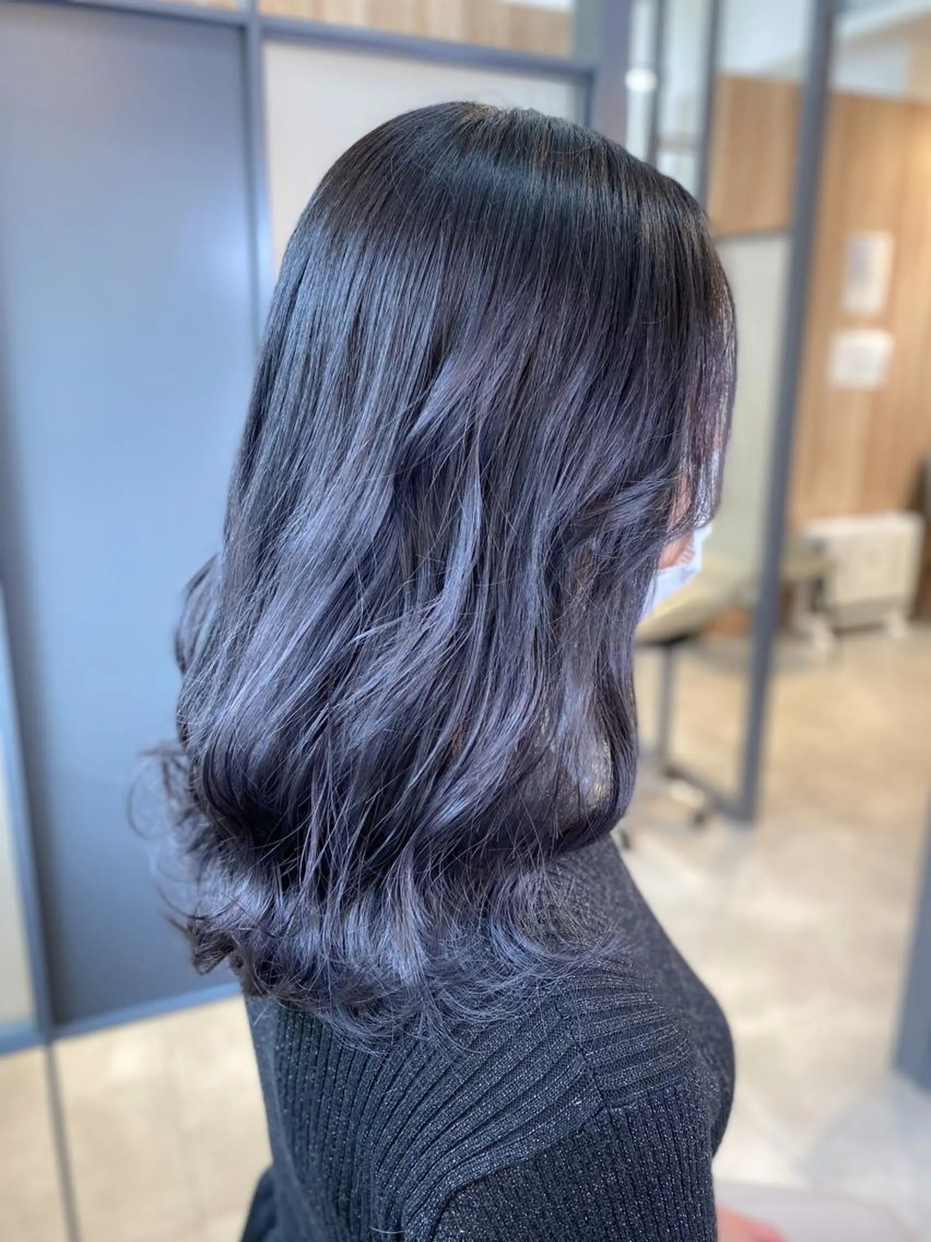 ミディアム カラー ブルーカラー ブルーラベンダー グラデーションカラー ラベンダーカラー SALOWIN神戸三宮East店所属・【透明感、艶髪】西村 有司のヘアスタイル