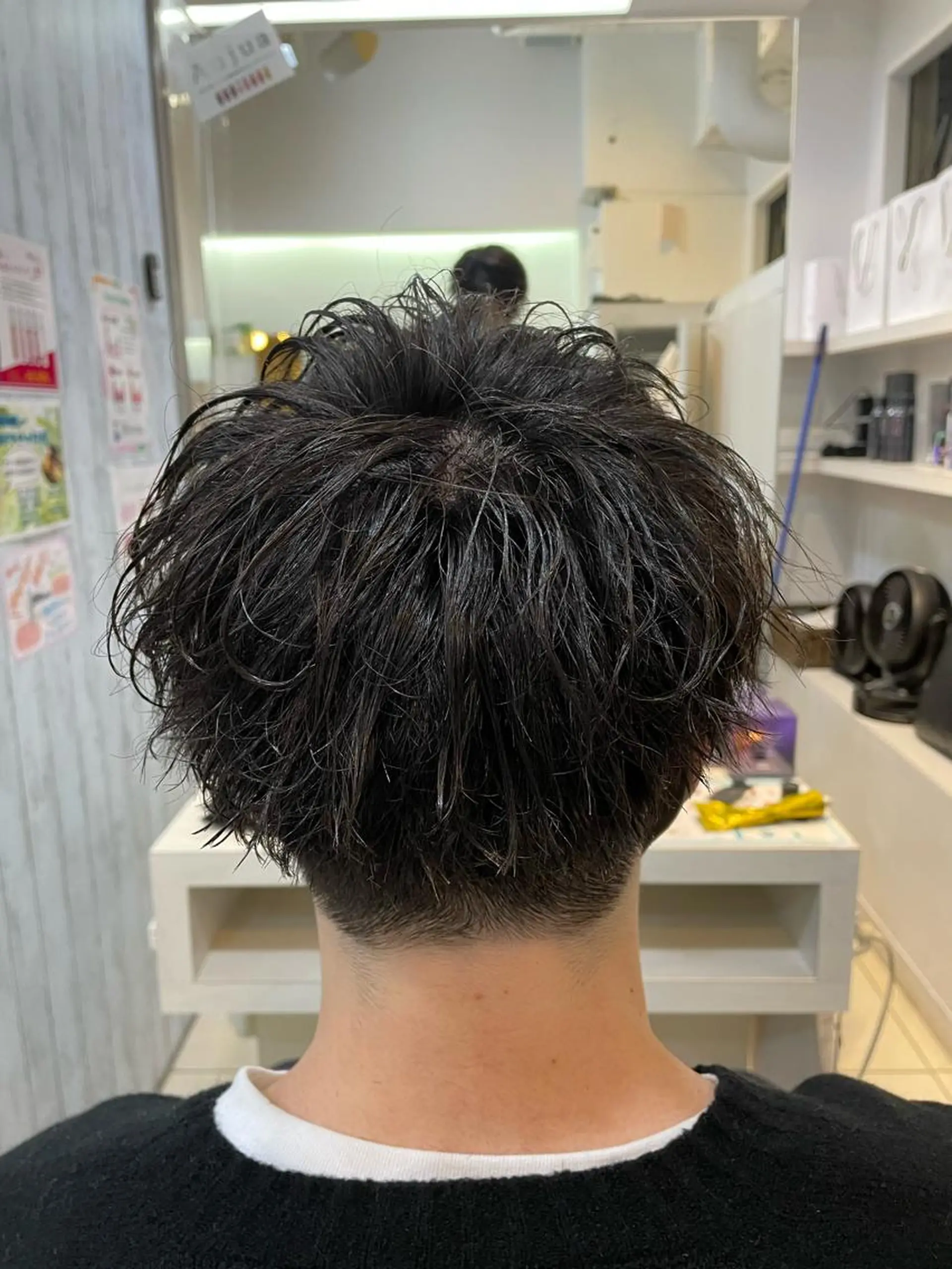 ショート パーマ メンズ メンズパーマ 波巻きパーマ ニュアンスパーマ スパイラルパーマ カット パーマ 髪質改善× ハイライト溝江のヘアスタイル