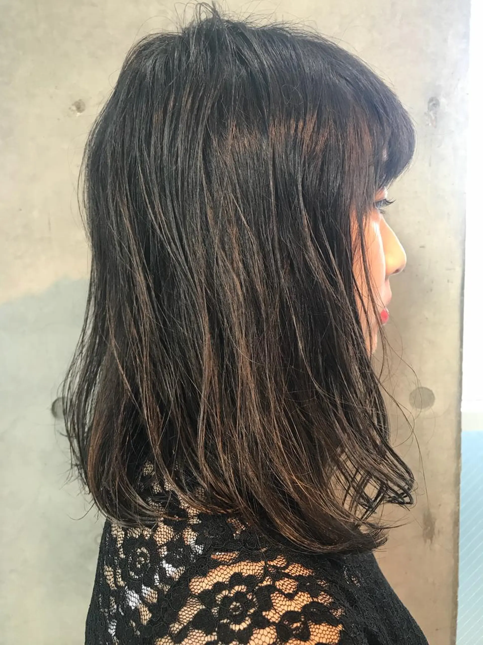 ミディアム カラー sand&rose所属・逗子、パーマスタイル ナオイカイラのヘアスタイル