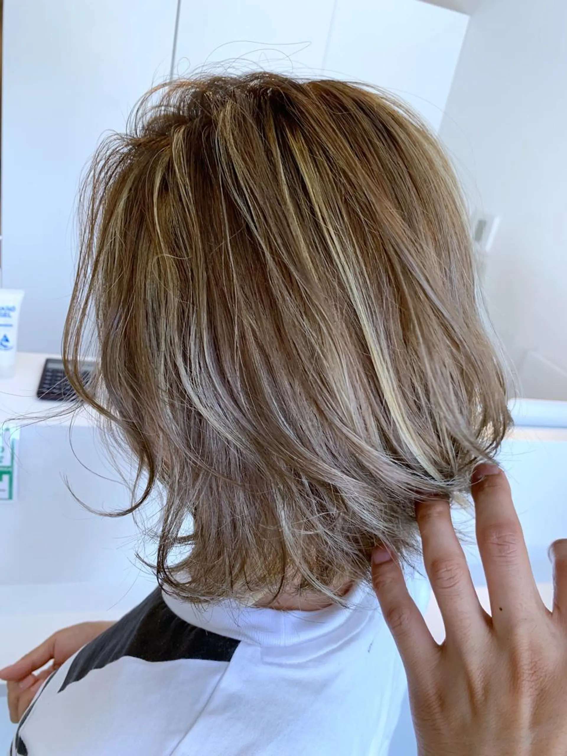 ミディアム カラー ハイライトカラー ボブ ハイライト 髪の修復専門サロン Deux Age所属・Eye Lash Age 吉田店のマツエク・マツパデザイン