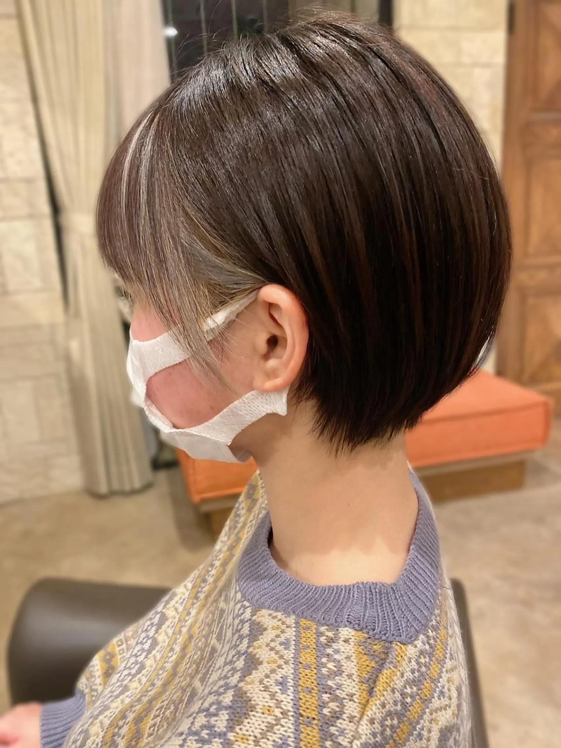 ショート カラー 丸みショート シルバー ショートヘア ヘアカラー 小塚 和眞のヘアスタイル