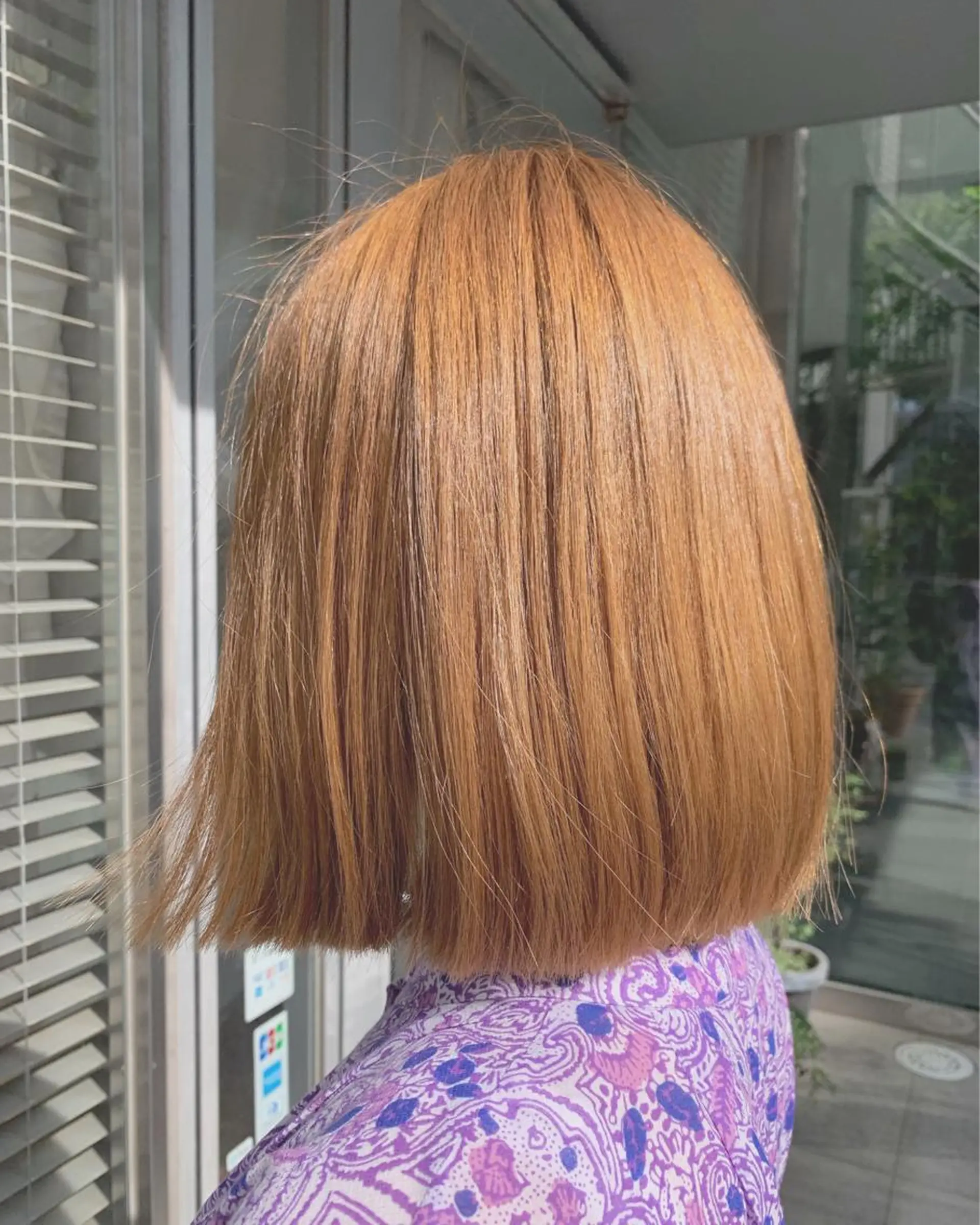 ミディアム カラー fio マナミのヘアスタイル