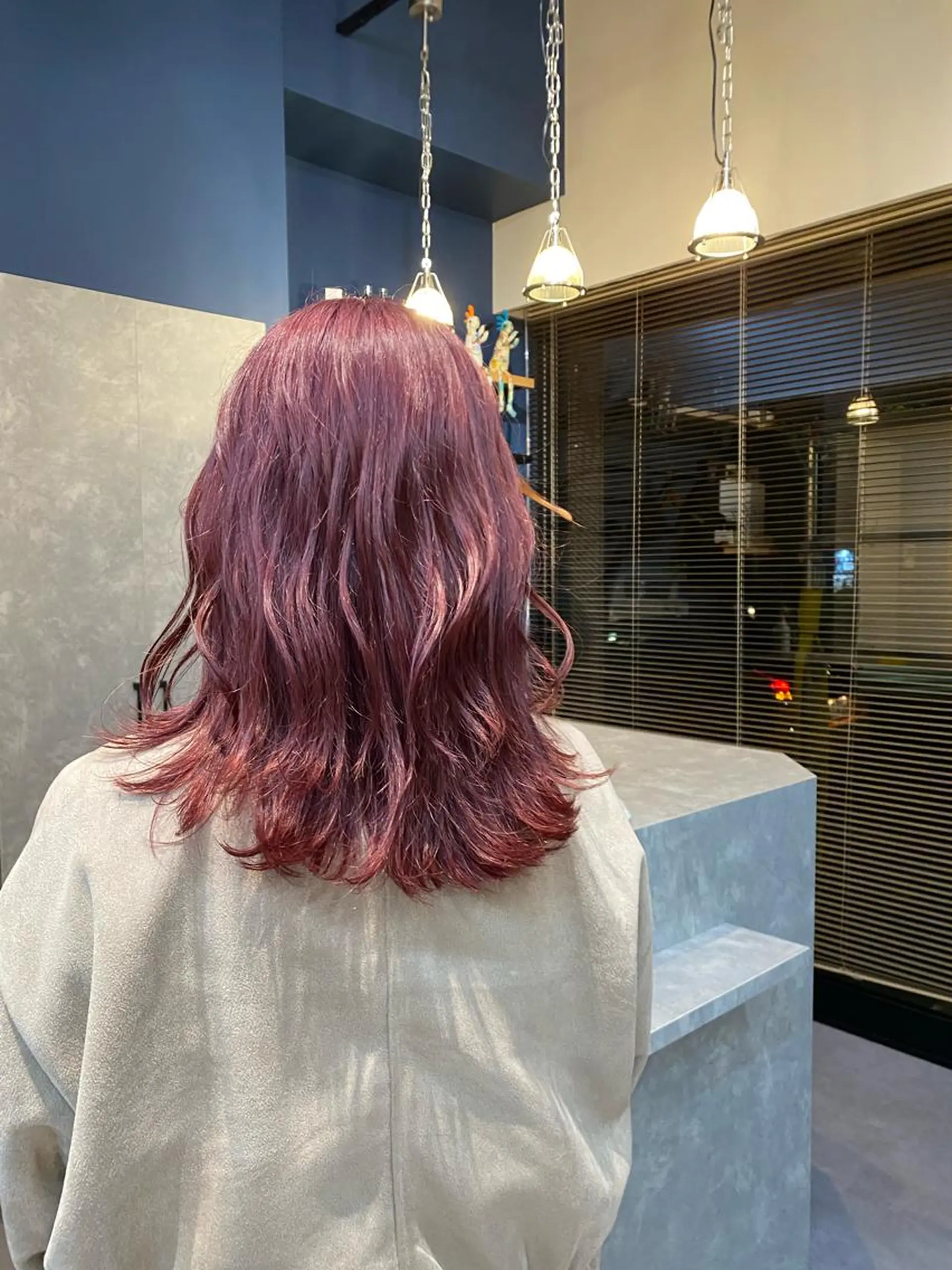 セミロング カラー ピンクカラー カット ヘアカラー ハイトーン/ボブ/ レイヤー💫カイセイのヘアスタイル