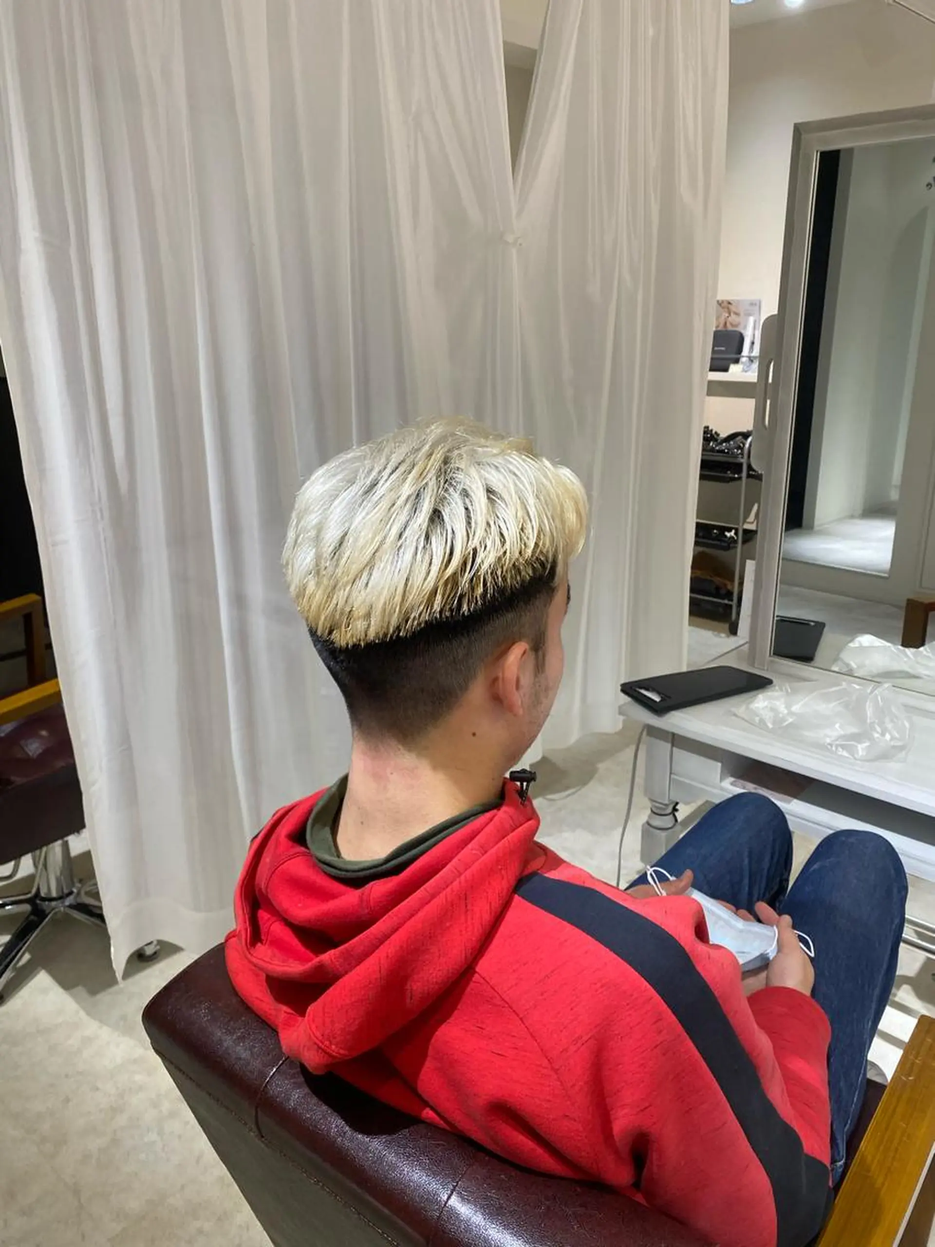 メンズ 刈り上げ 縮毛矯正とレイヤー /杉村凜汰郎のヘアスタイル