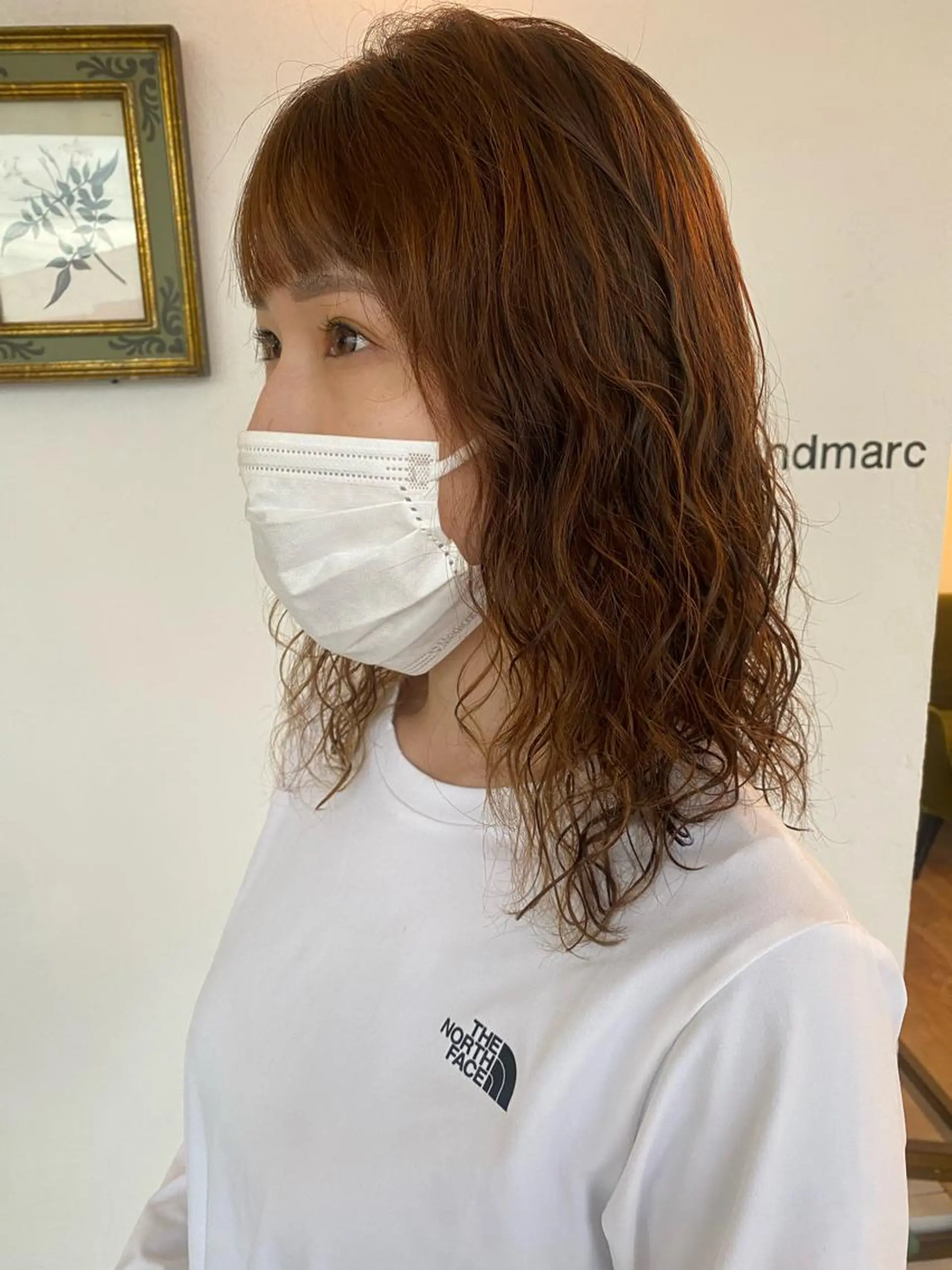 ミディアム ミディアムパーマ 丸山 純奈のヘアスタイル