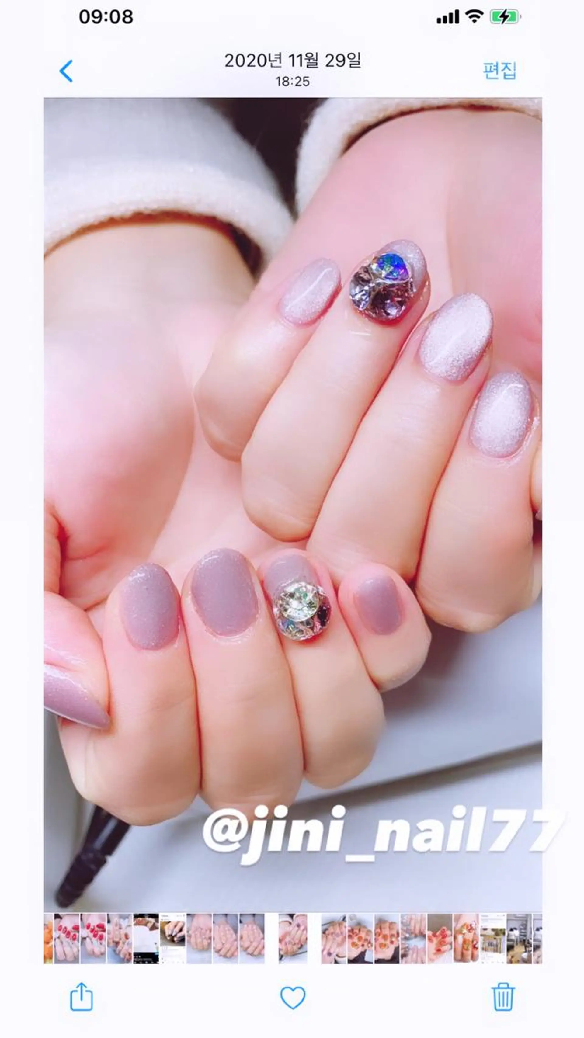 ネイル JINI NAIL所属・ジニ ネイルのネイルデザイン