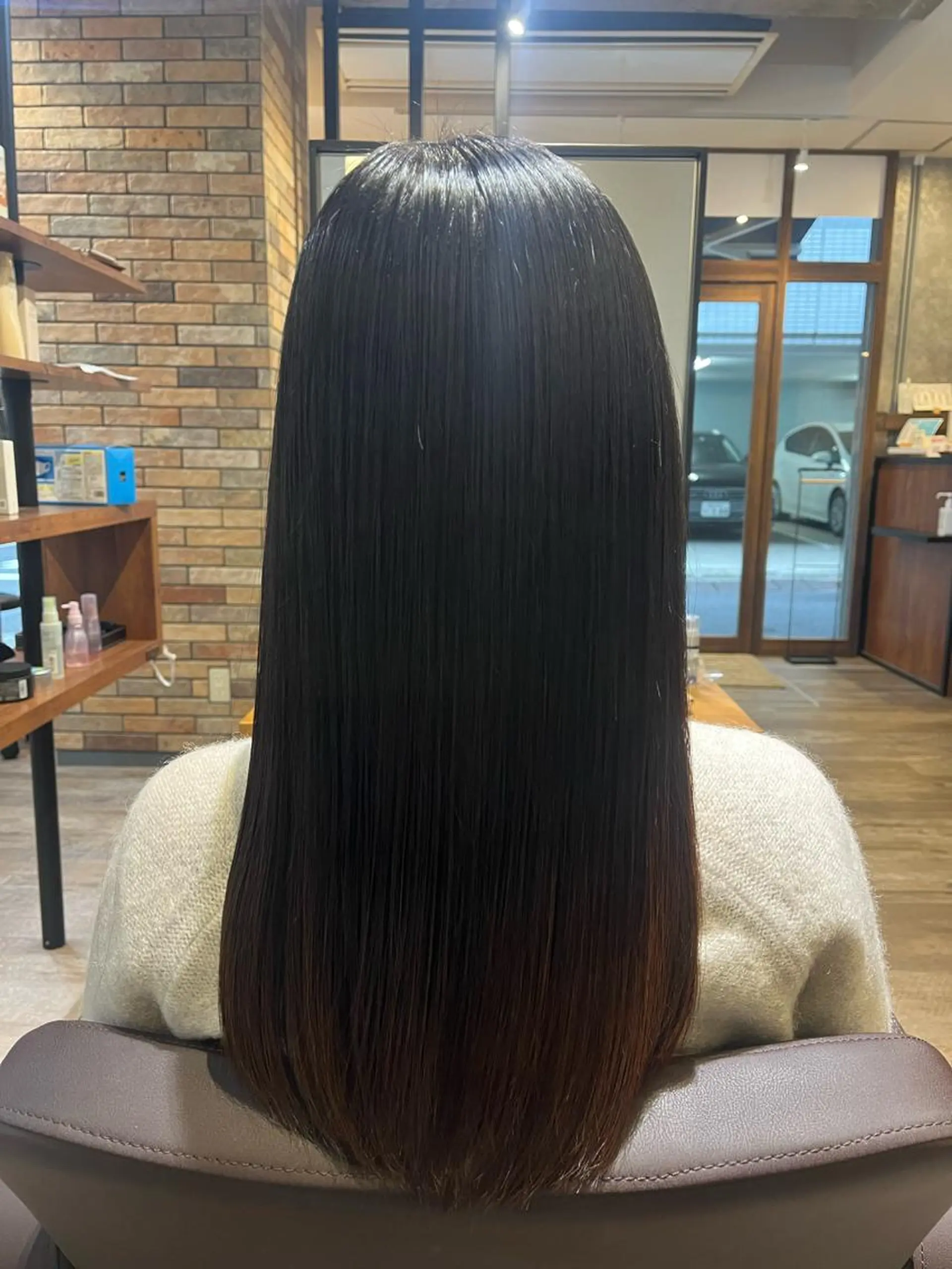 ロング カット 縮毛矯正 艶カラー推し！ なかはらあかりのヘアスタイル