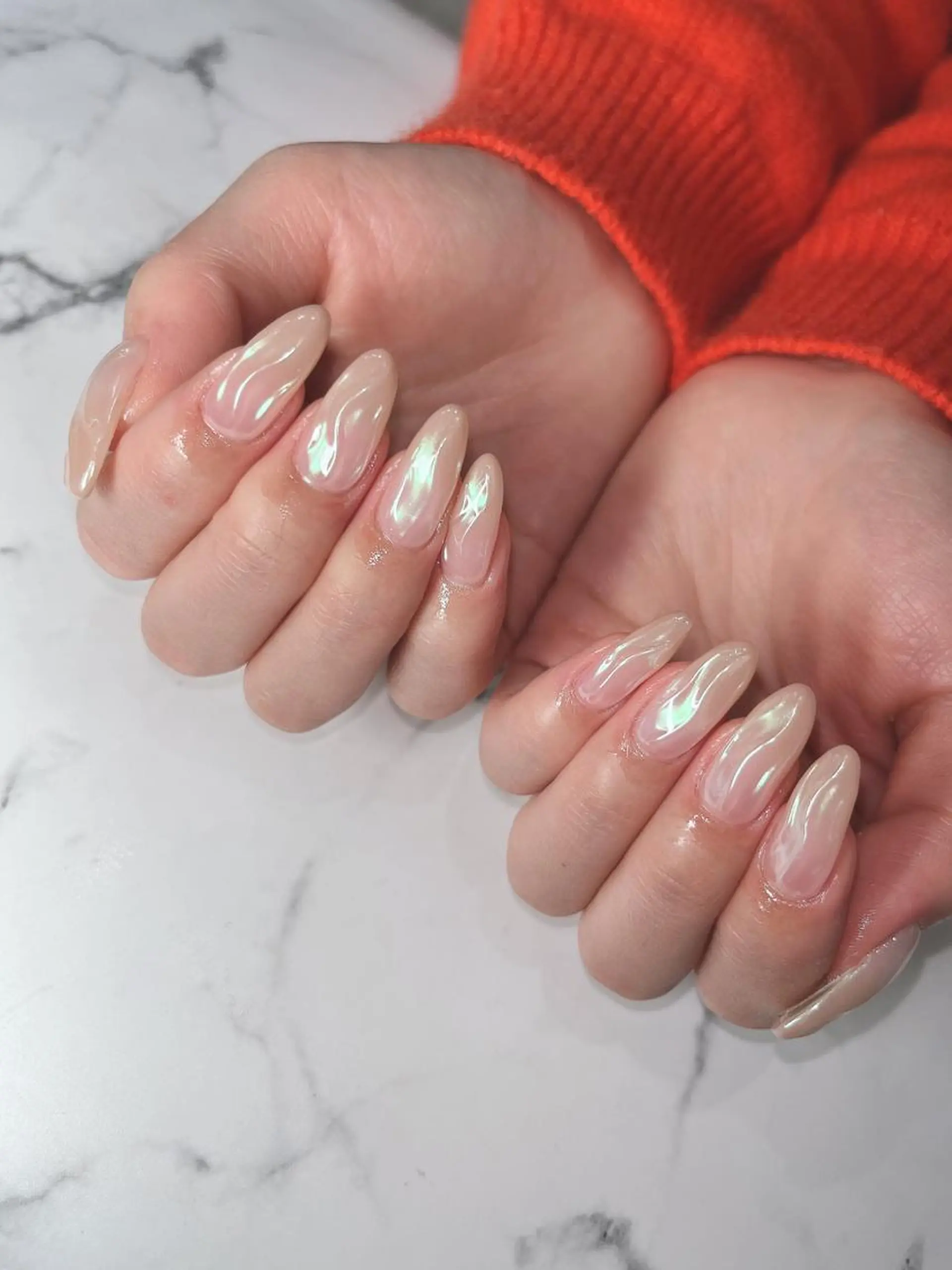 ネイル フットネイル フレンチネイル ジェルネイル ラメ(グリッター) ラメグラデーション ハンドネイル NEO Beauty Salon所属・𝐍𝐄𝐎 𝐉𝐔𝐑𝐈のネイルデザイン