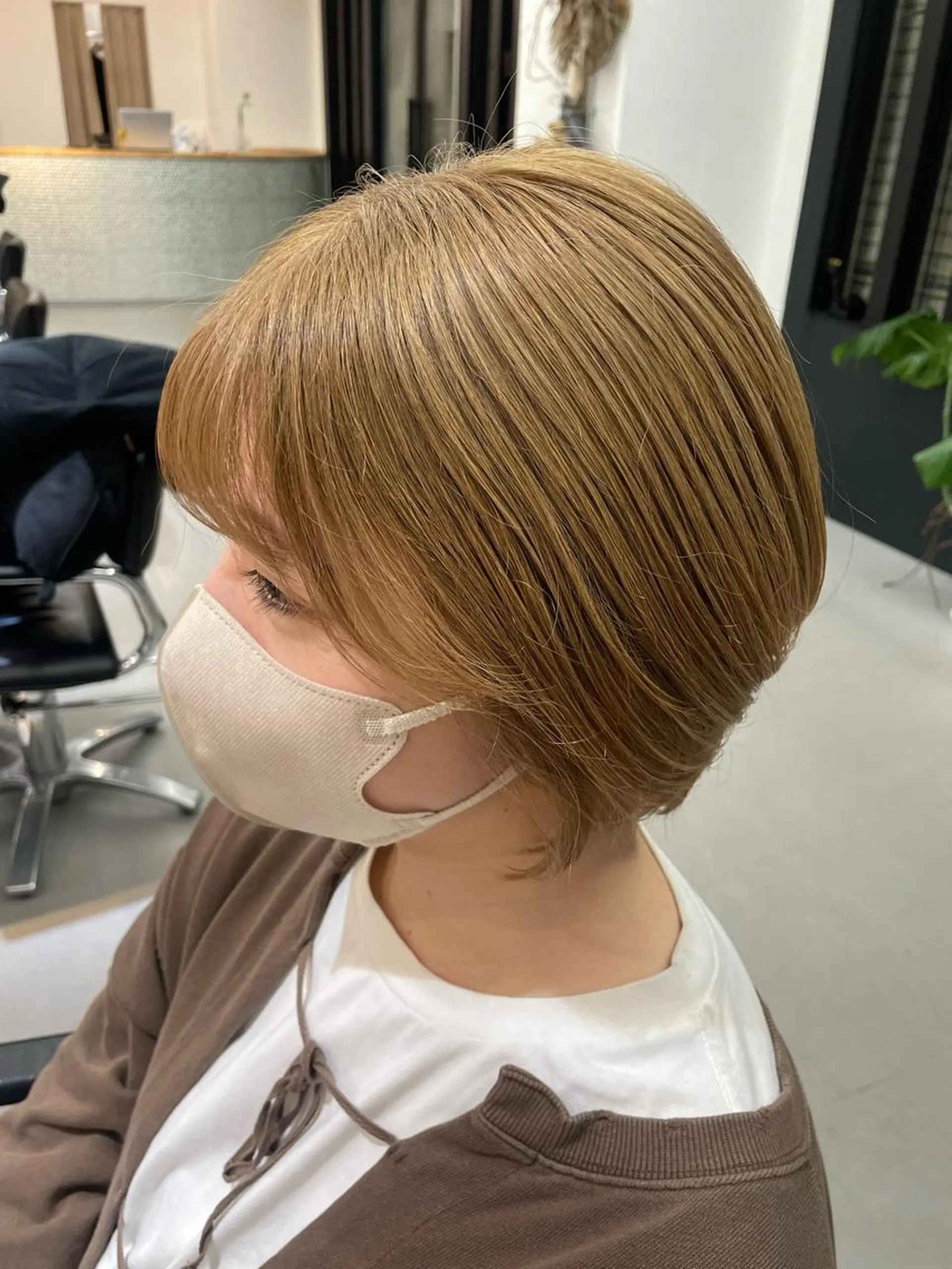 カラー ベージュカラー ブリーチ ブロンド ブロンドベージュ サニーズ　バイ　コンクス所属・🌼みらん🌼 /副店長スタイリストのヘアスタイル