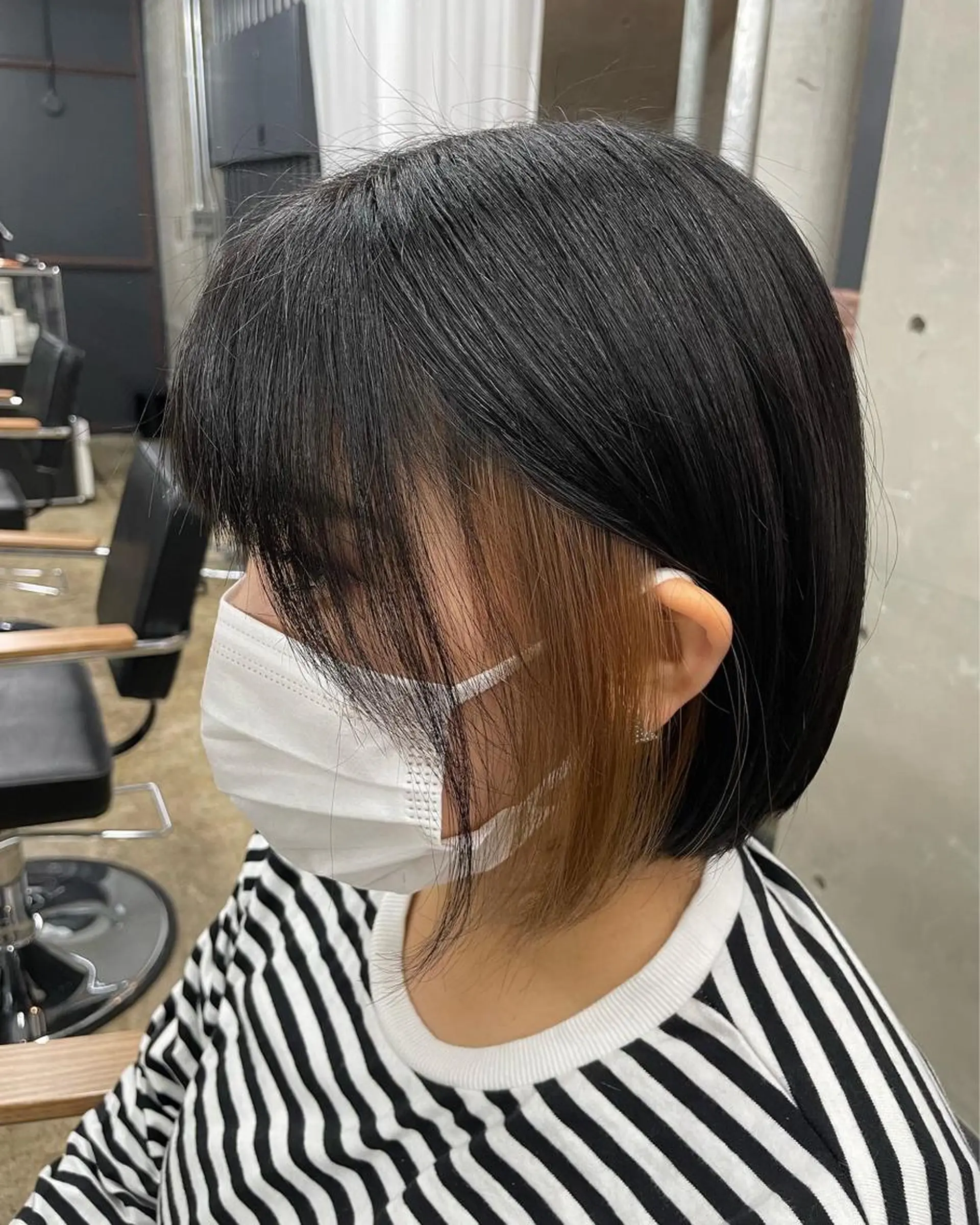 ミディアム カラー ベージュカラー イヤリングカラー ボブ ヘアカラー ボブ/透明感カラー EMIRIのヘアスタイル