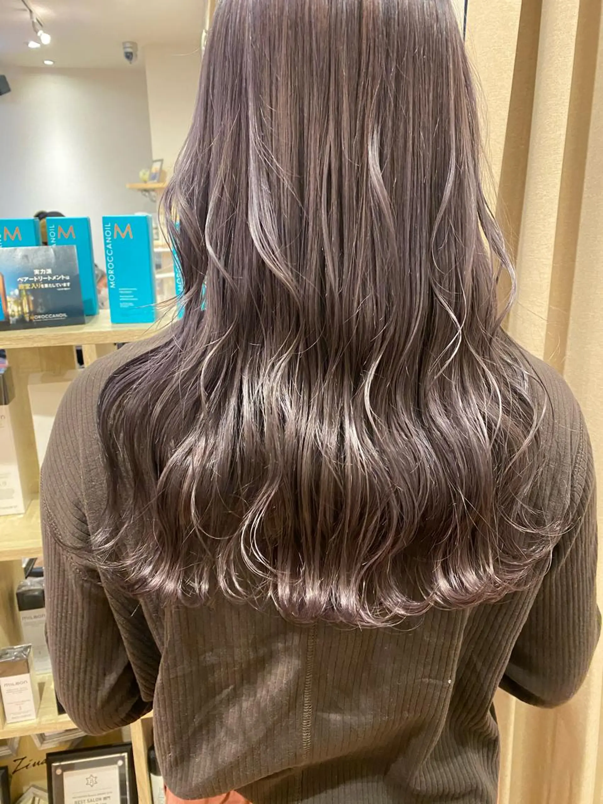 セミロング カラー 韓国ヘア顔周りカット 艶髪ベージュtamaのヘアスタイル