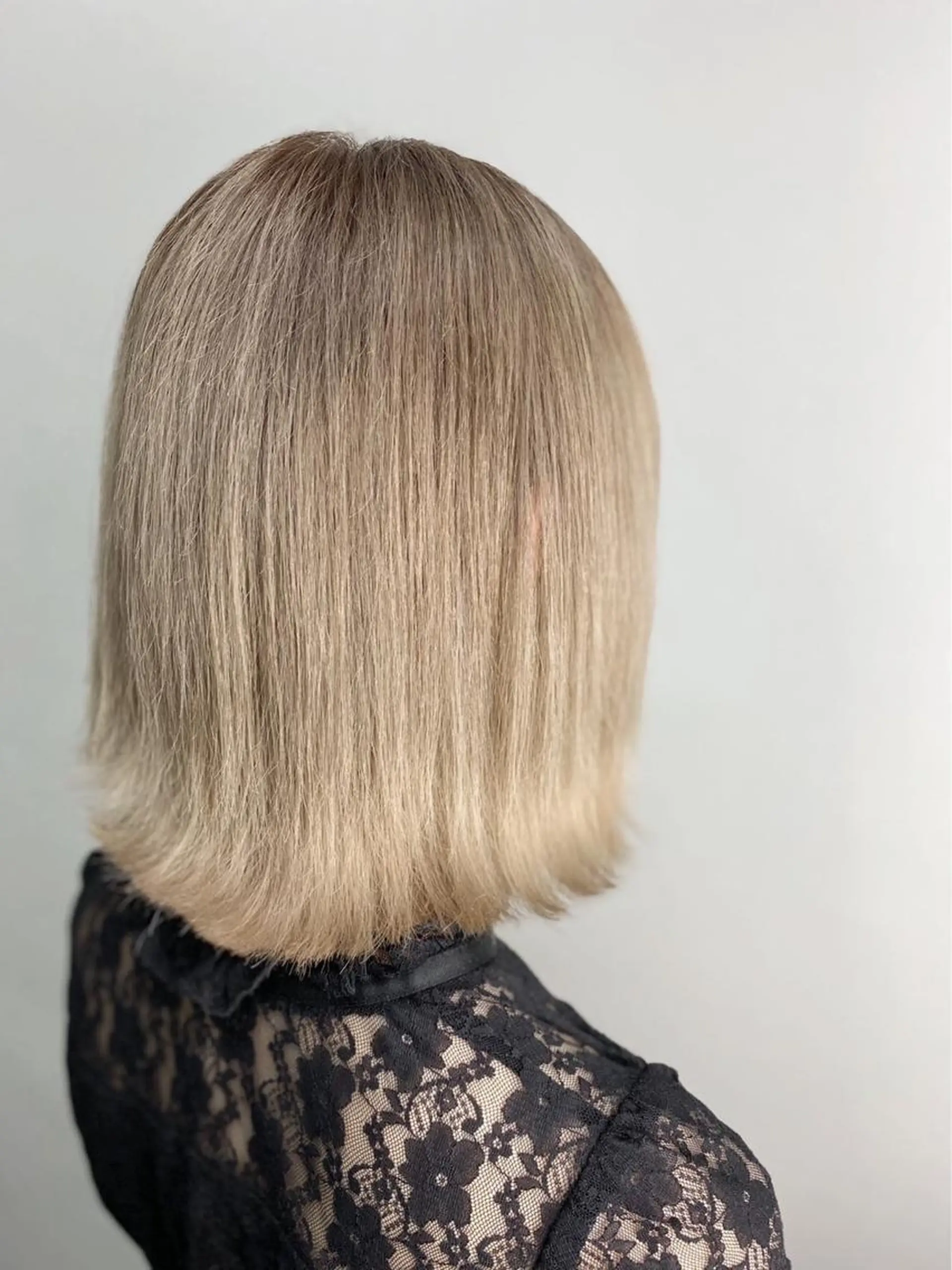 ミディアム カラー ヘアアレンジ メンズ ブリーチ特化型✂️ ハイトーンカラー👨のヘアスタイル