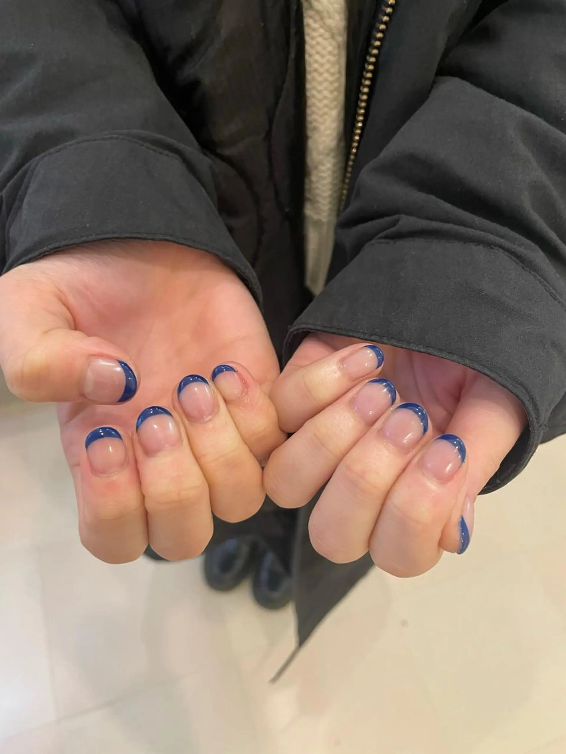 ネイル フレンチネイル diar blue所属・diar blue 🩵ayanaのネイルデザイン