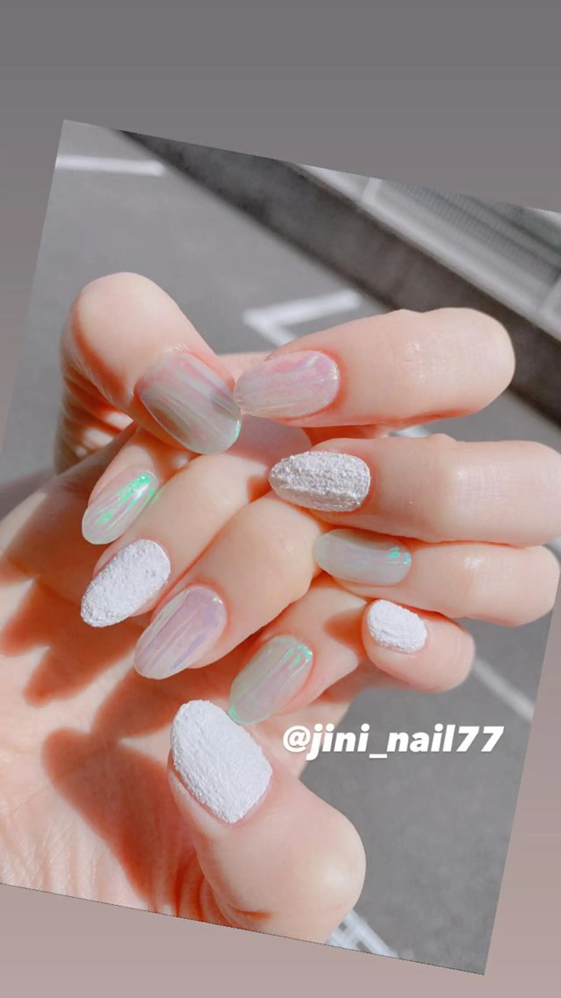 ネイル JINI NAIL所属・ジニ ネイルのネイルデザイン