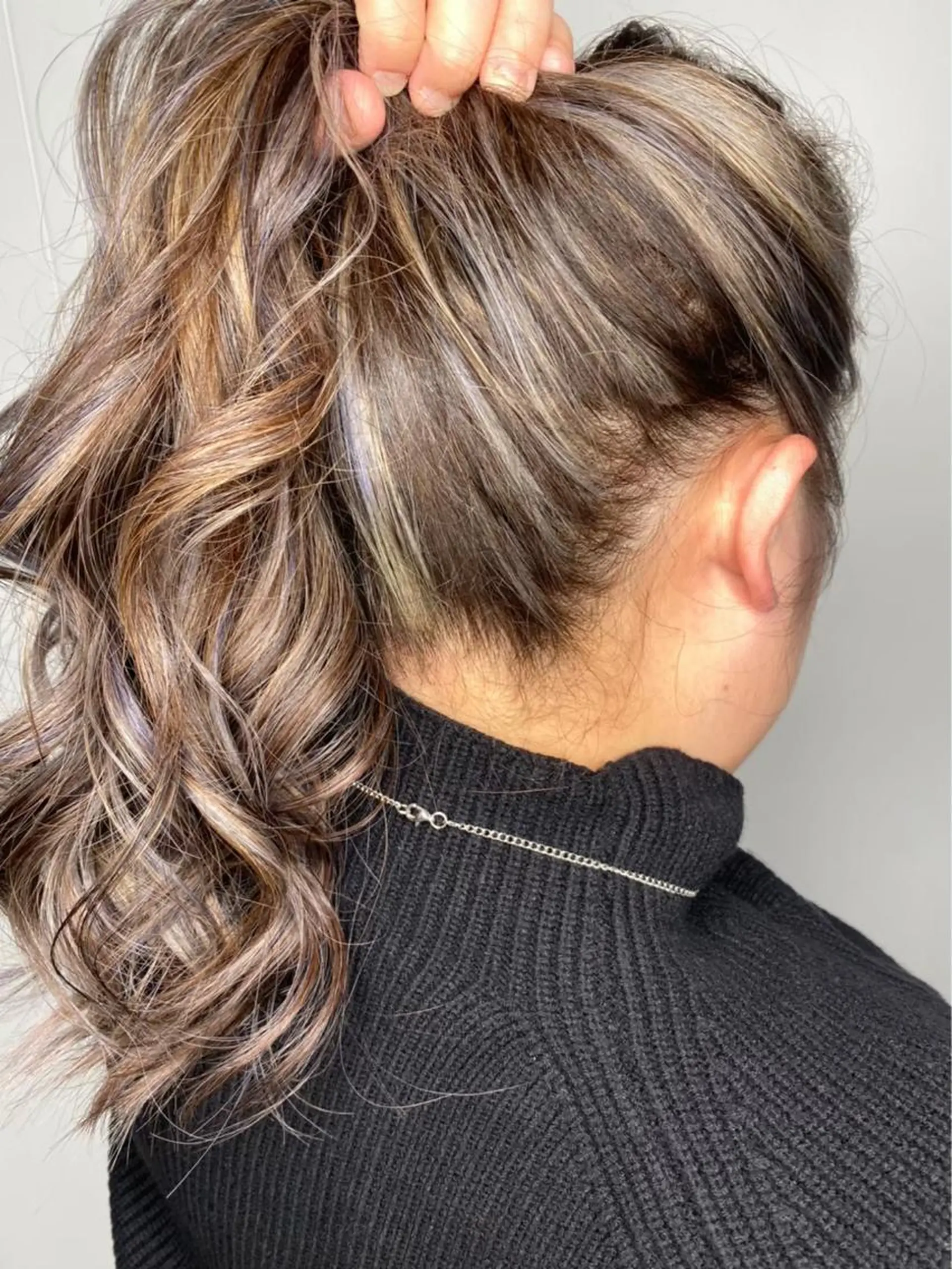 ロング カラー ヘアアレンジ HairSignature所属・ブリーチ指名神戸 No.1美容師RENのヘアスタイル