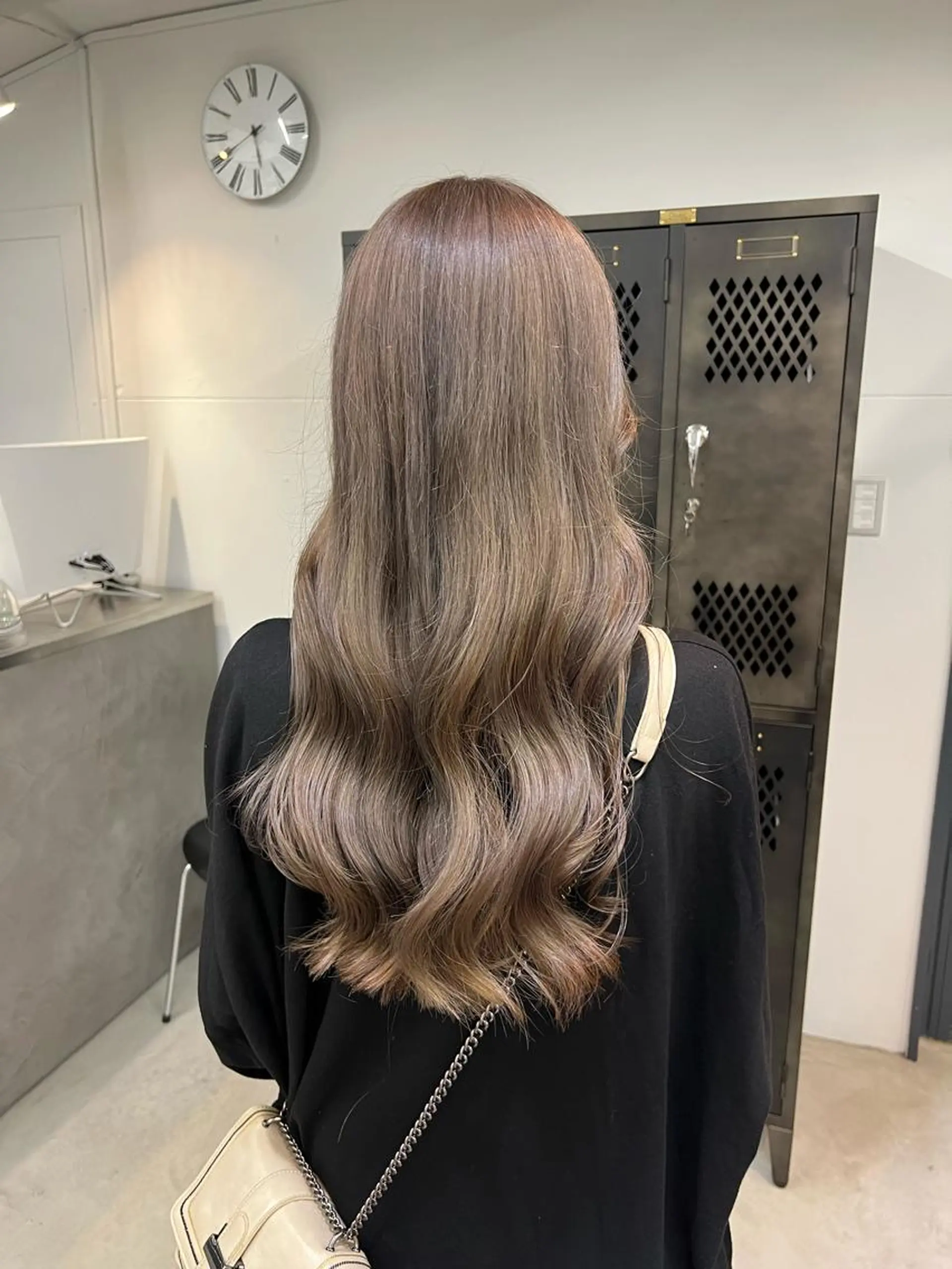 ロング INORI /フェイスレイヤーのヘアスタイル