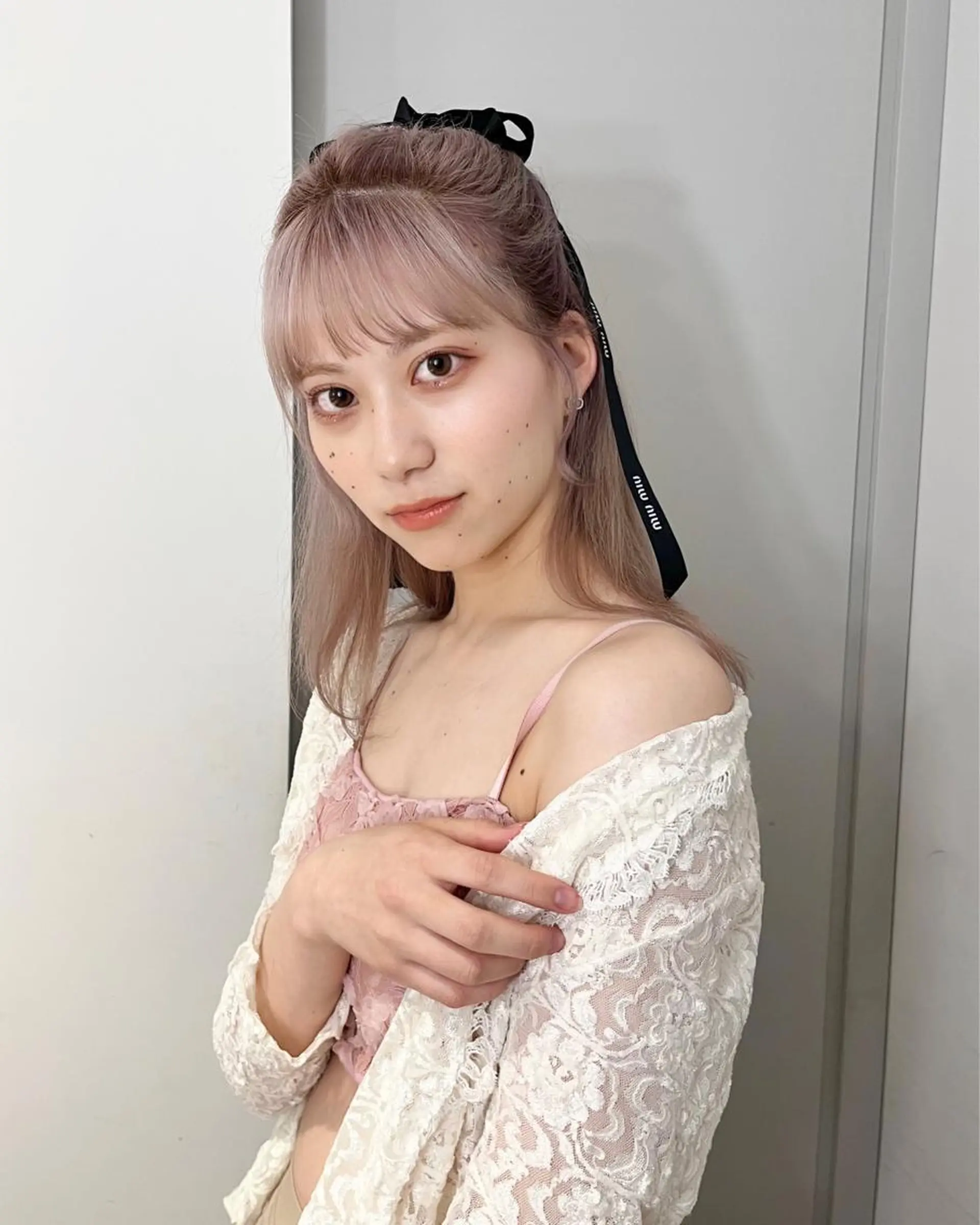 ミディアム カラー ヘアアレンジ ベージュカラー ピンクカラー ピンクベージュ ホワイトピンク ホワイトピンクベージュ ヘアカラー トリートメント 🎀taro ブリーチなしカラーのヘアスタイル