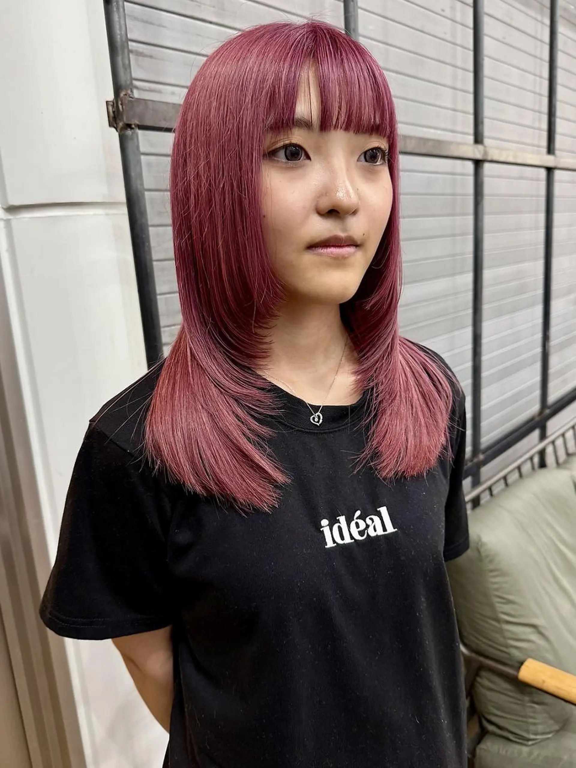 ミディアム カット ヘアカラー 松本/艶カラー/ ブリーチ/村岡 彩優のヘアスタイル