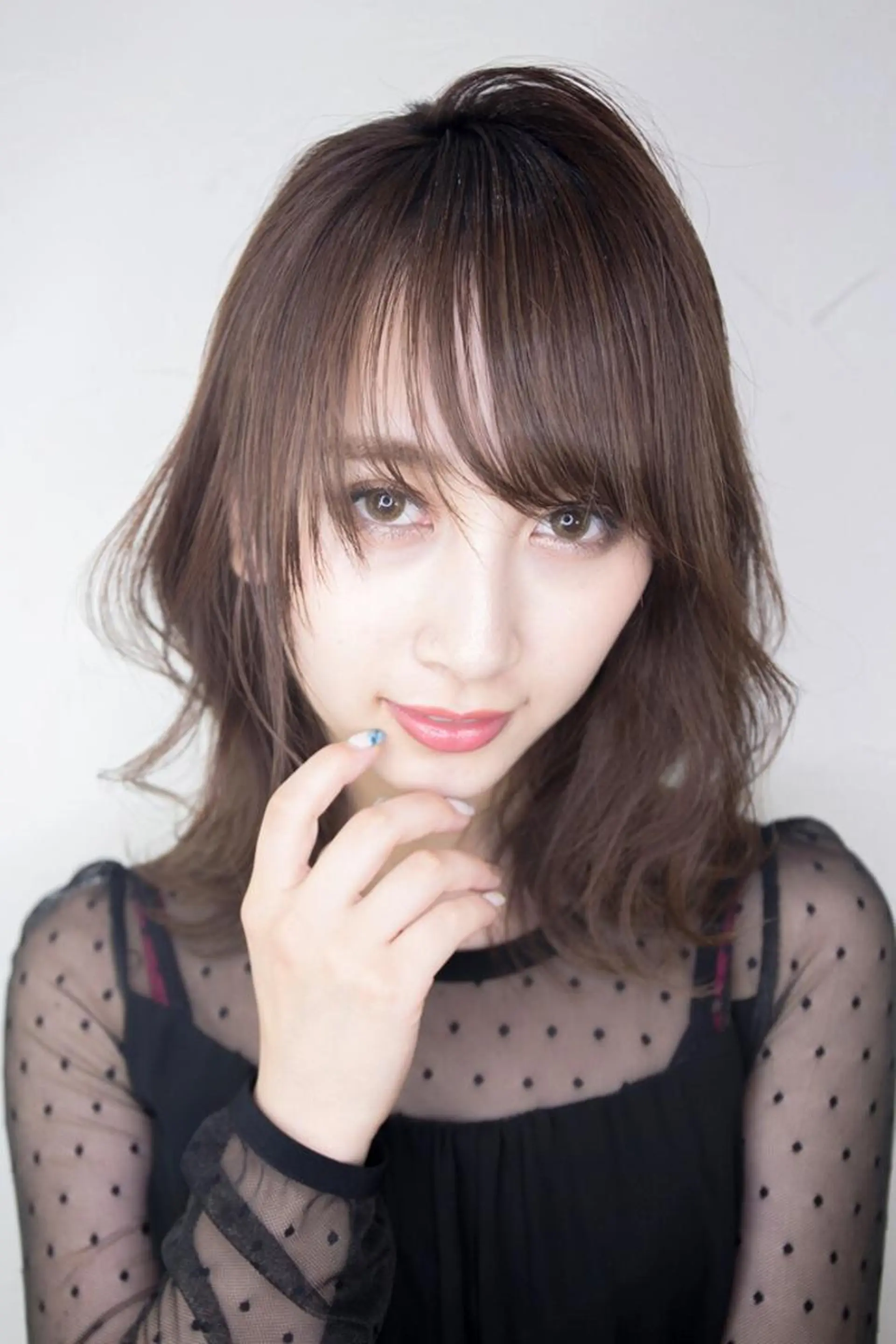 ミディアム カラー ヘアカラー トリートメント ヤナ マネージャーのヘアスタイル