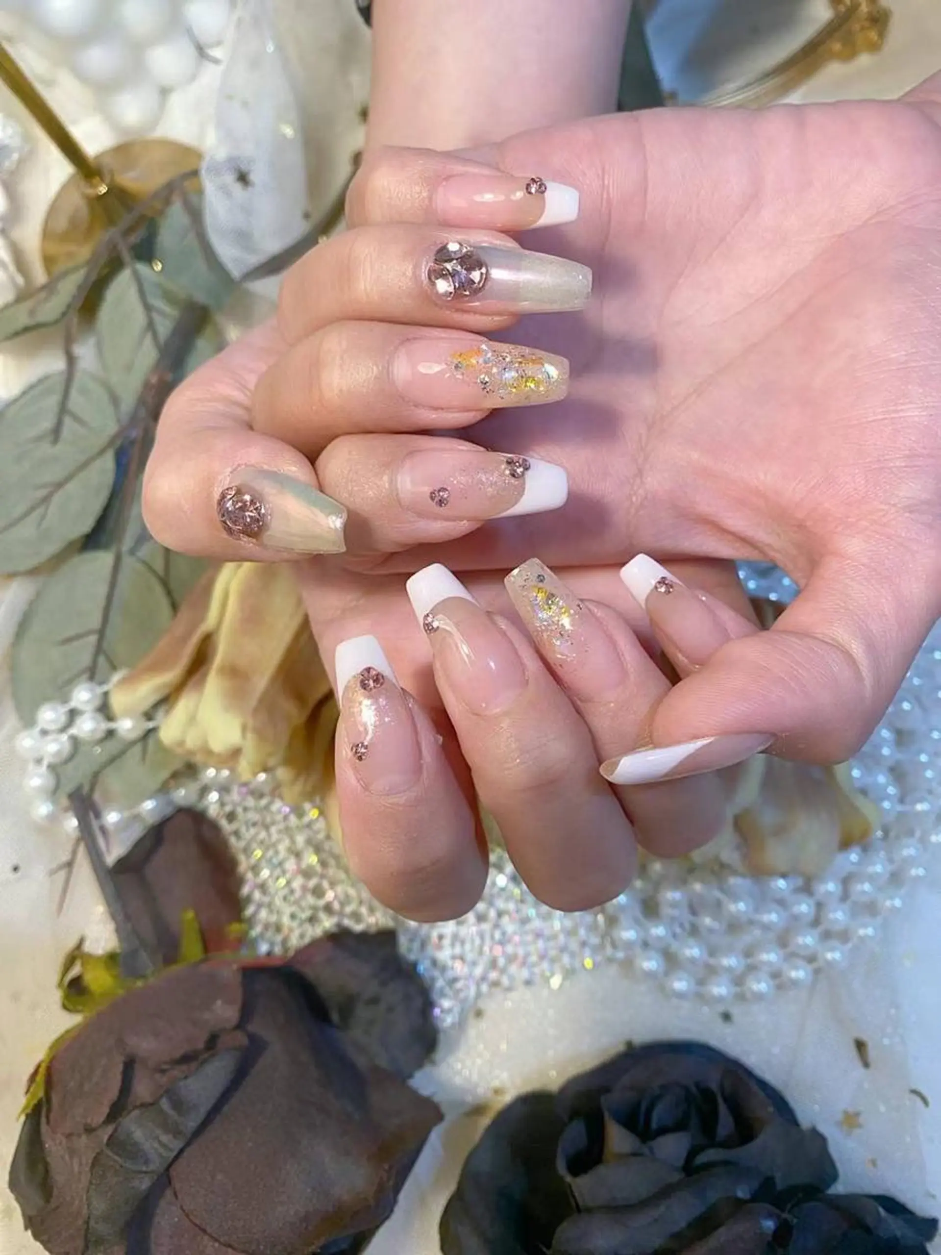 ネイル フレンチネイル ミラーネイル Babarla Nailのネイルデザイン