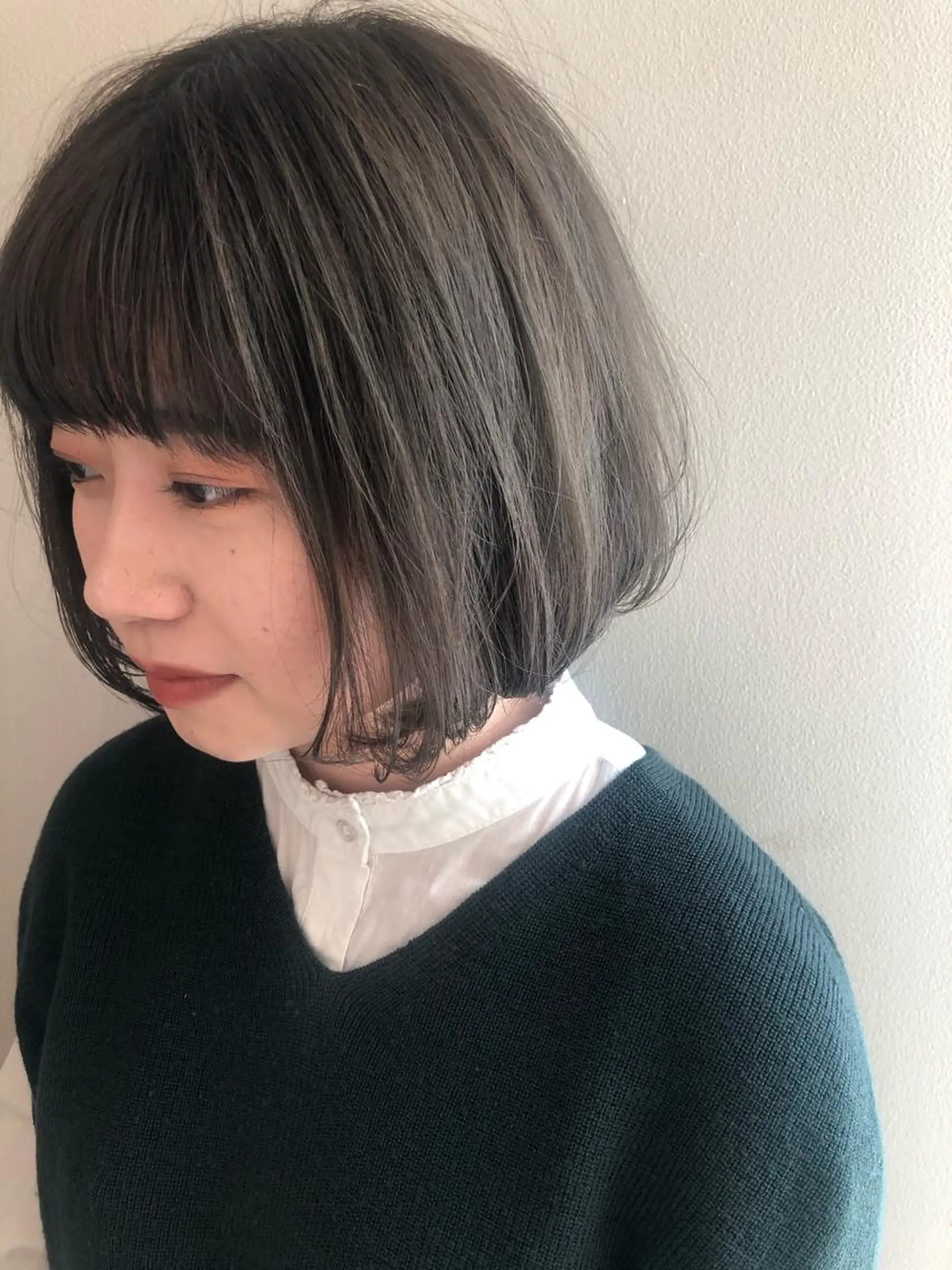 ショート カラー グレージュ オリーブグレージュ オリーブグレー ヘアカラー トリートメント ヘッドスパ 似合わせ.ﾍｱｾｯﾄ 得意🌹井上美沙のヘアスタイル