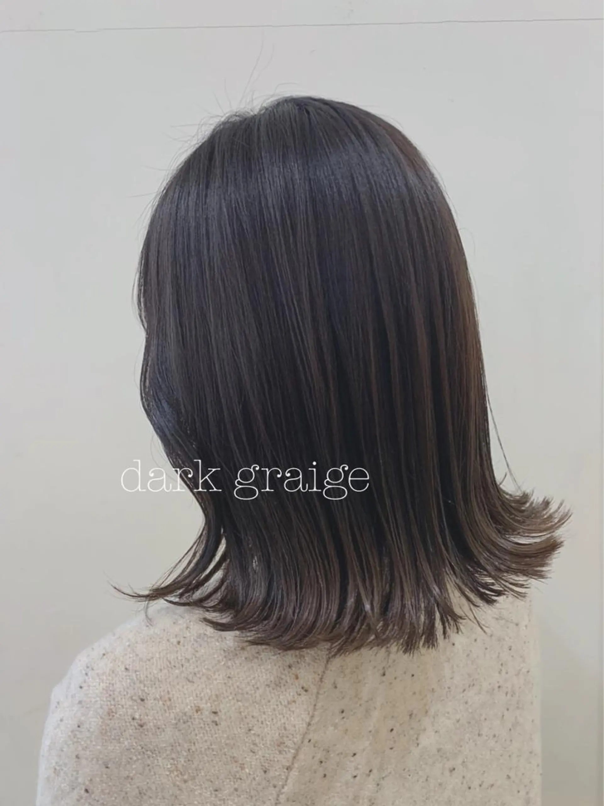 ミディアム カラー ヘアカラー トリートメント ぱつっとボブ/ 小野あかねのその他イメージ