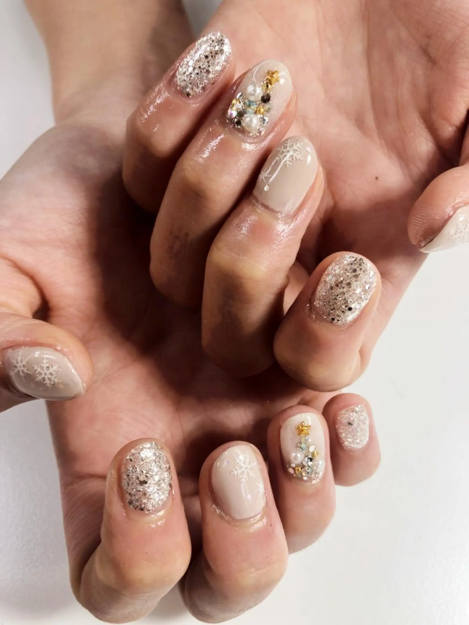 ネイル ストーンネイル Lokahi NAILのネイルデザイン