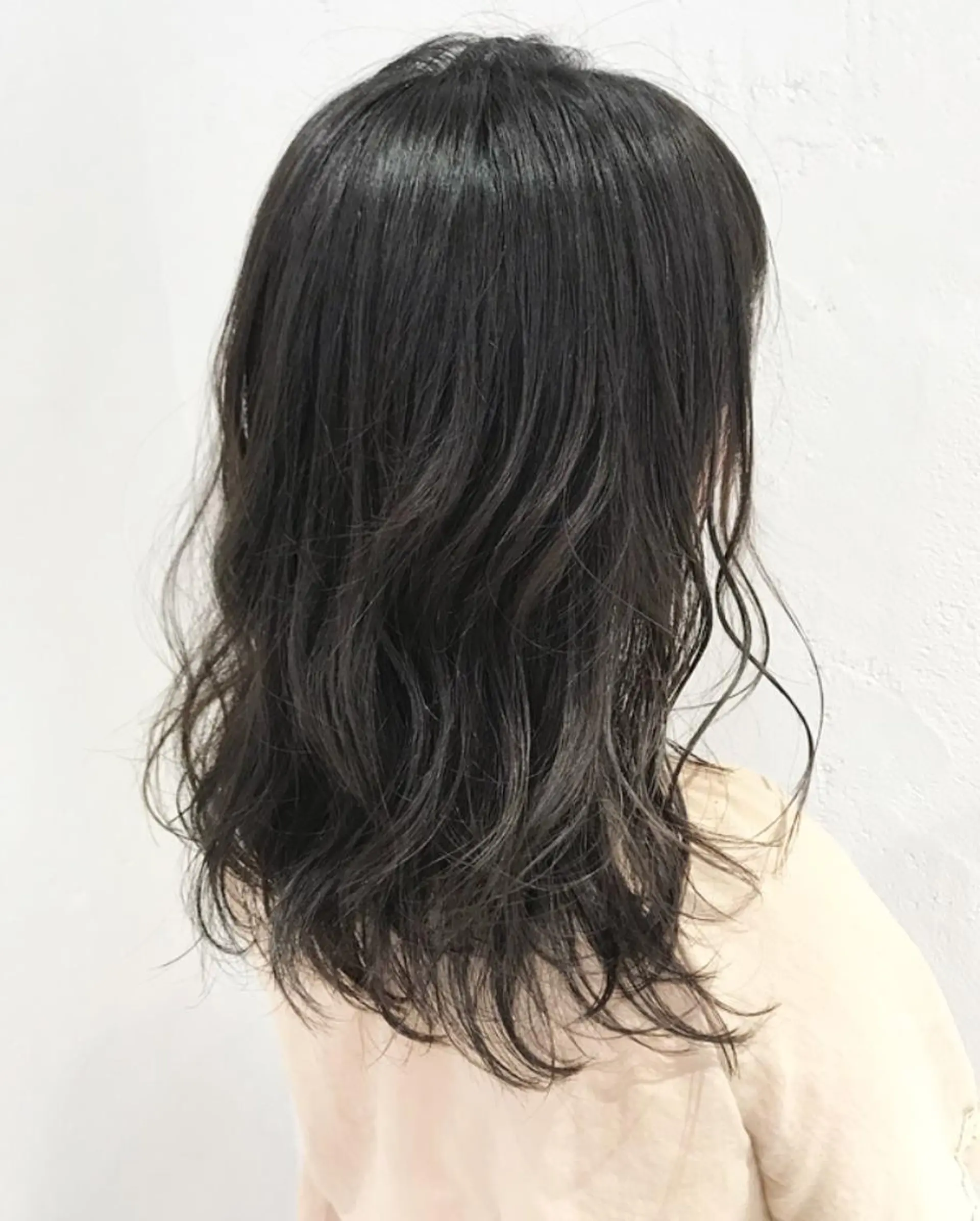 セミロング カラー パーマ マツエク・マツパ グレージュ カット パーマ 韓国ヘア🇰🇷/ レイヤーカット✂︎のヘアスタイル