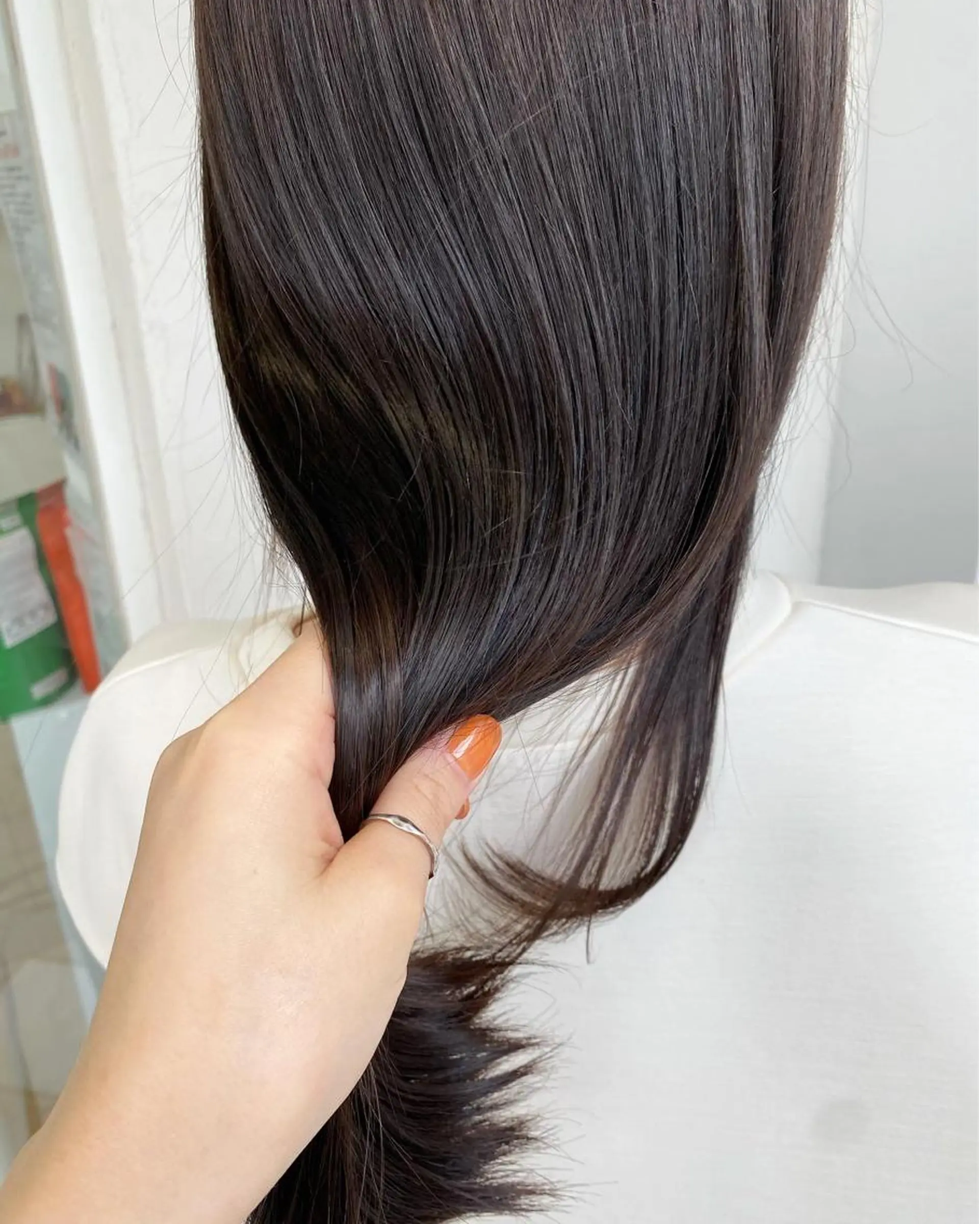 ロング カラー アッシュ アッシュブラウン ブラウンカラー Ash中目黒店 榊間茜のヘアスタイル