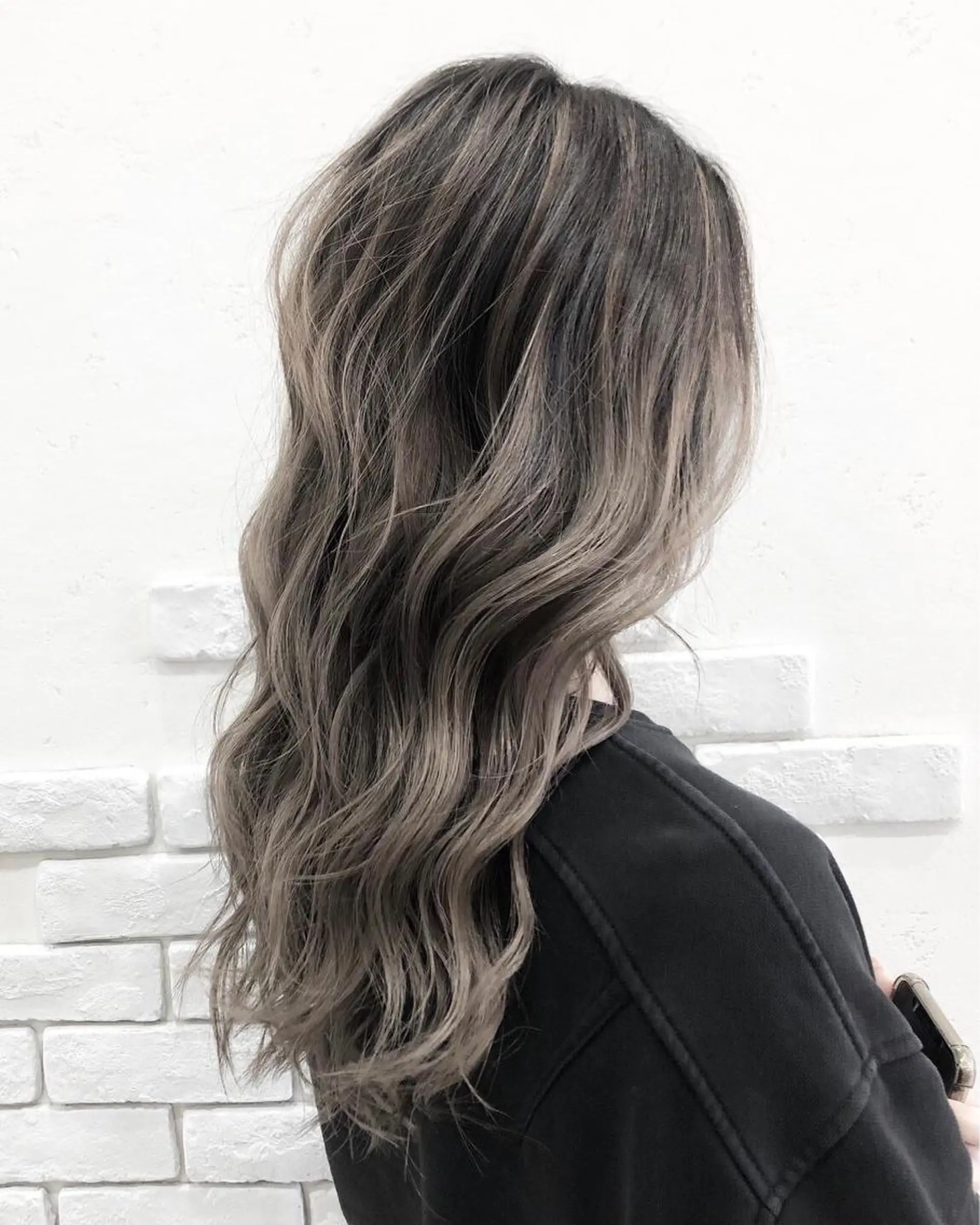 セミロング 太白区白髪ぼかし/ ボブカット/千葉達人のヘアスタイル