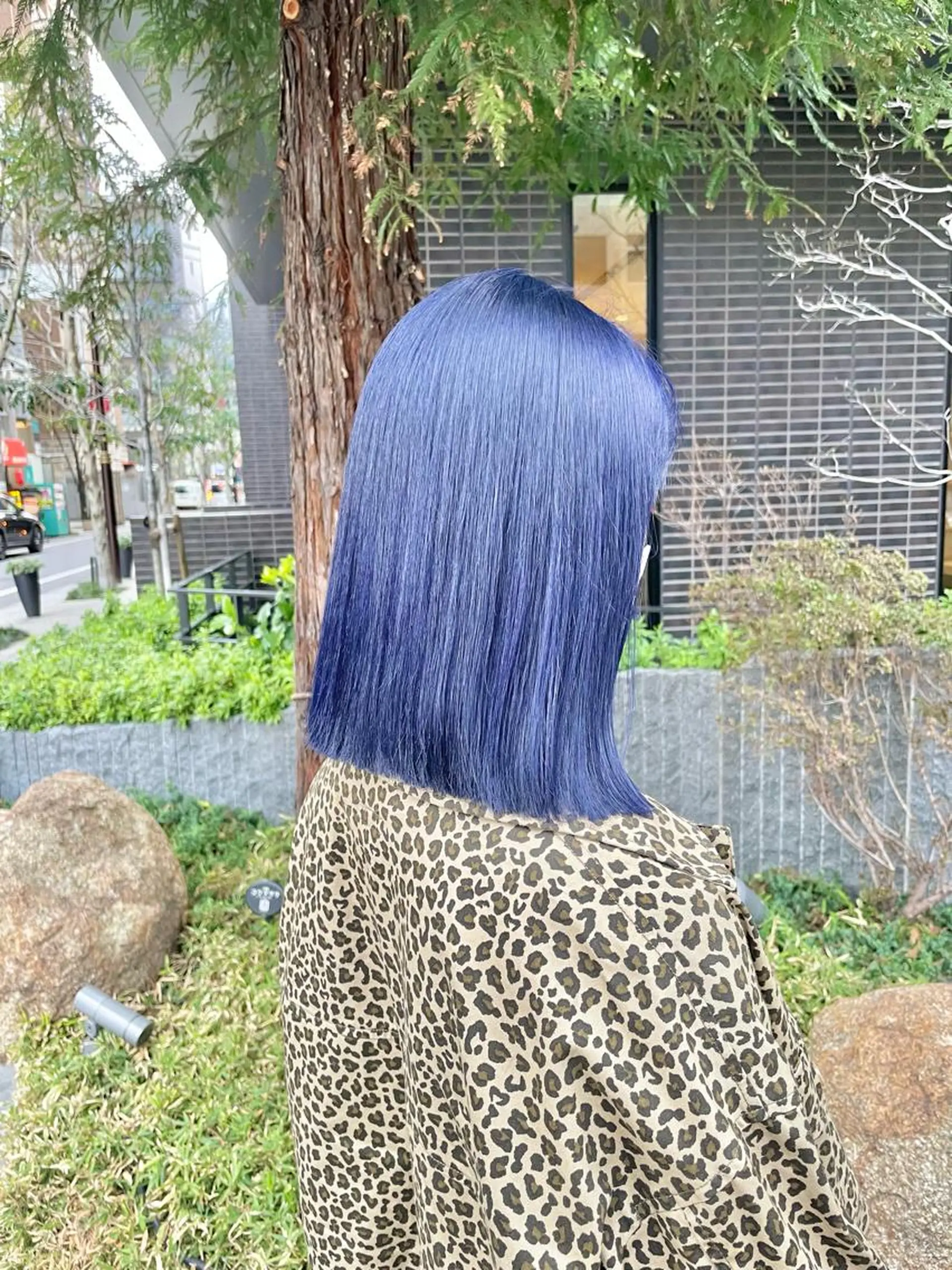ミディアム カラー ヘアアレンジ ベージュカラー ブリーチ ブルーカラー ハイトーンカラー ミルクティーベージュ Carpe Diem所属・安田和洋 ブリーチカラー特化のヘアスタイル