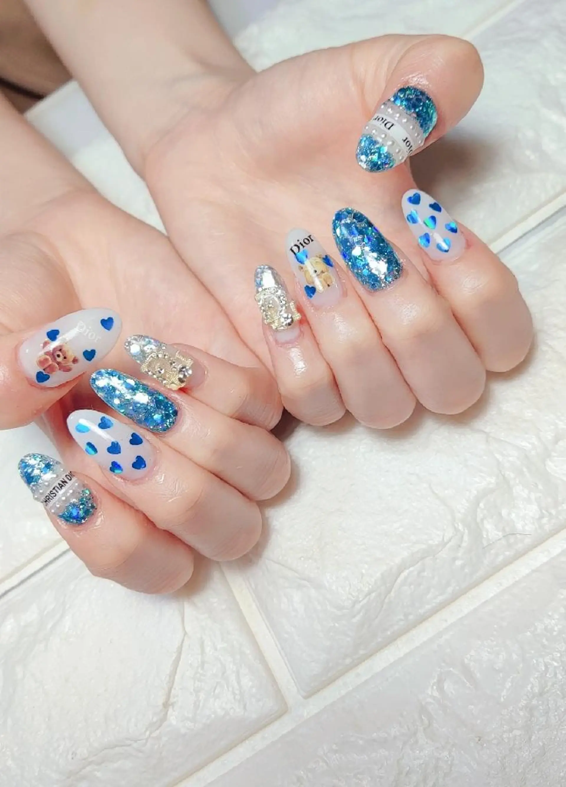 ネイル ハンドネイル E·U·B ネイル所属・横浜市中区曙町 E·U·Bネイルのネイルデザイン