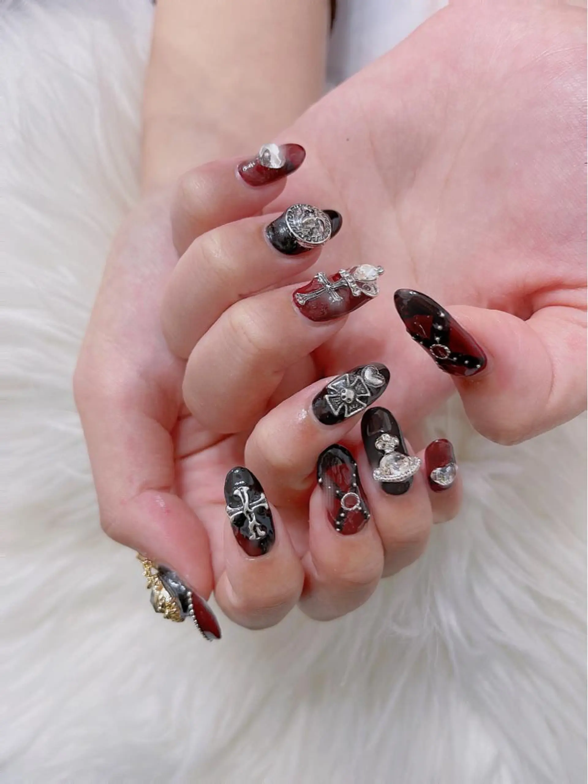 ネイル 菲菲ネイルサロン所属・FF フィフィネイルサロンのネイルデザイン