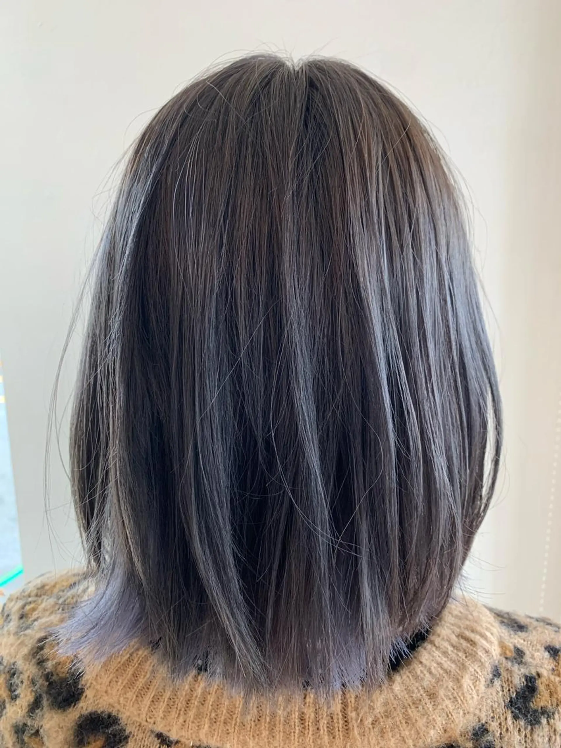 カラー 柴田 結衣のヘアスタイル