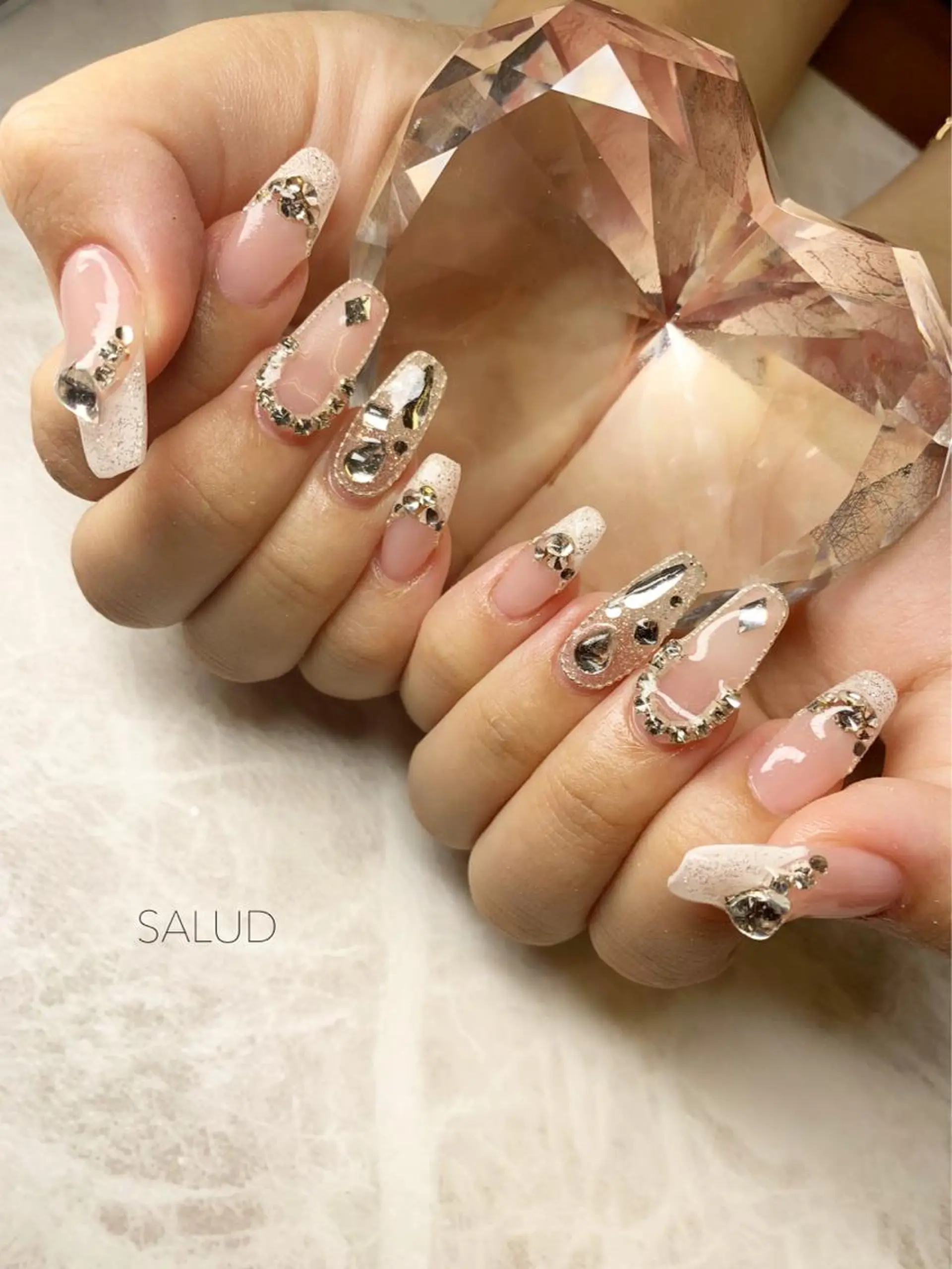 ネイル ハンドネイル Nail Salon SALUDのネイルデザイン
