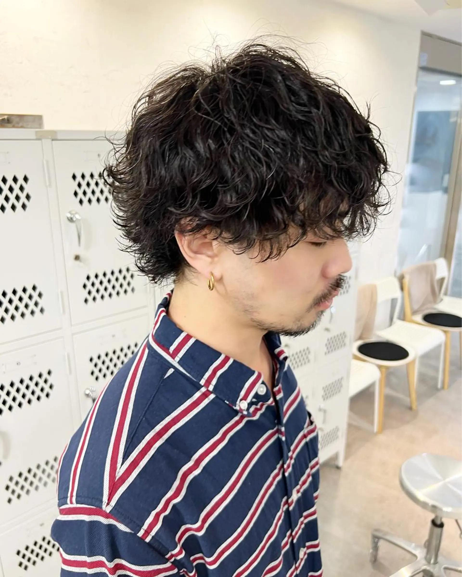 カラー パーマ ヘアアレンジ メンズ キッズ ネイル マツエク・マツパ アイブロウ メンズパーマ 波巻きパーマ メンズウルフカット メンズアイブロウ ウルフカット カット パーマ トリートメント ショートヘア原宿 fifth コシのヘアスタイル