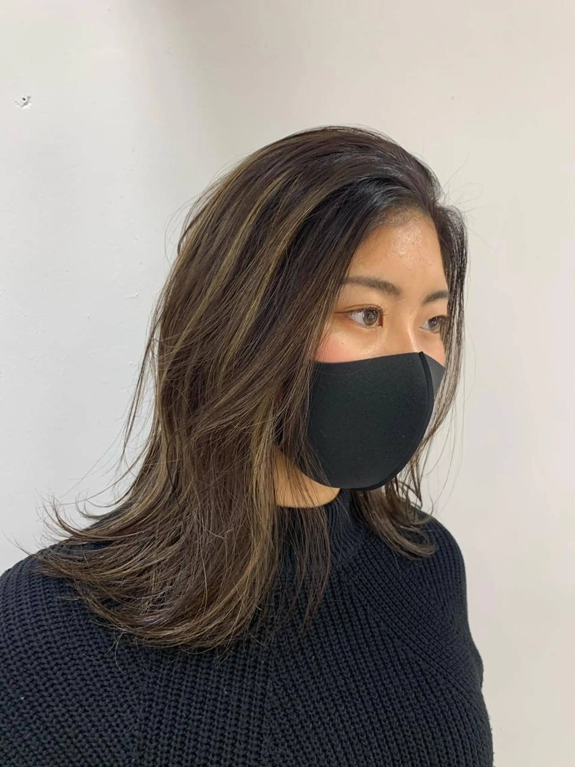 ミディアム 米津 優花のヘアスタイル