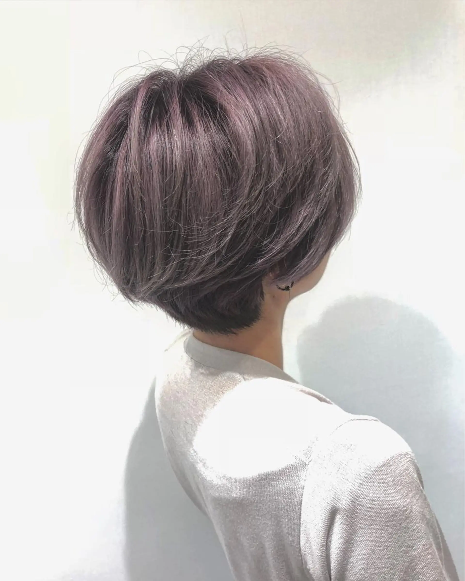 ショート カラー ヘアアレンジ ブリーチ ケアブリーチ グラデーションカラー パープルカラー メンズパーマ特化/ KAORU/店長のヘアスタイル